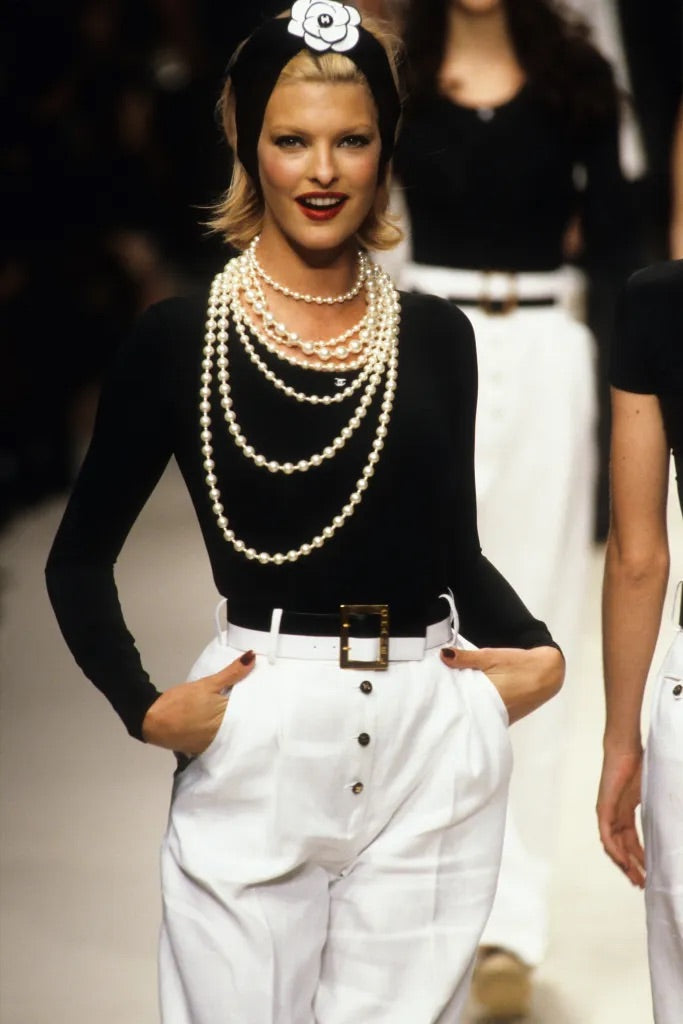 Chanel Vintage Spring 1995 “95P” Black & White CC Logo Crop Top