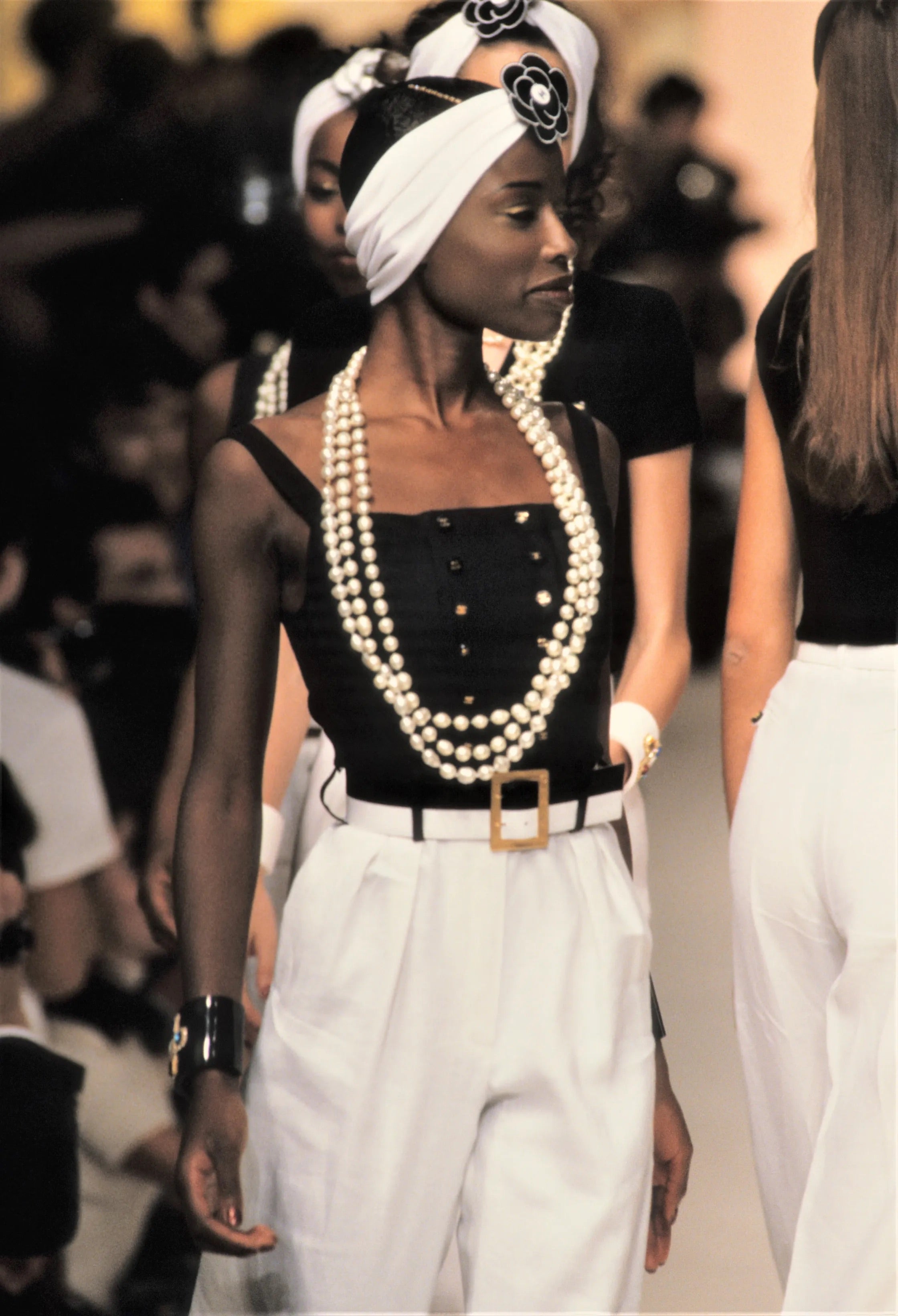 Chanel Vintage S/S 1995 Barbie Black White CC 95P Belt Linen Jumpsuit