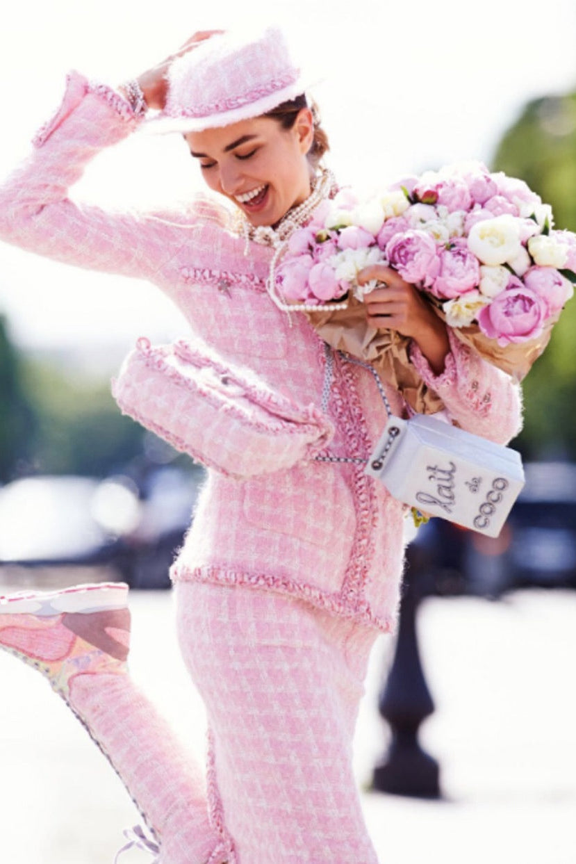 Chanel F/W 2014 Supermarket Pink Plaid 14A Fantasy Tweed Jacket Skirt Suit