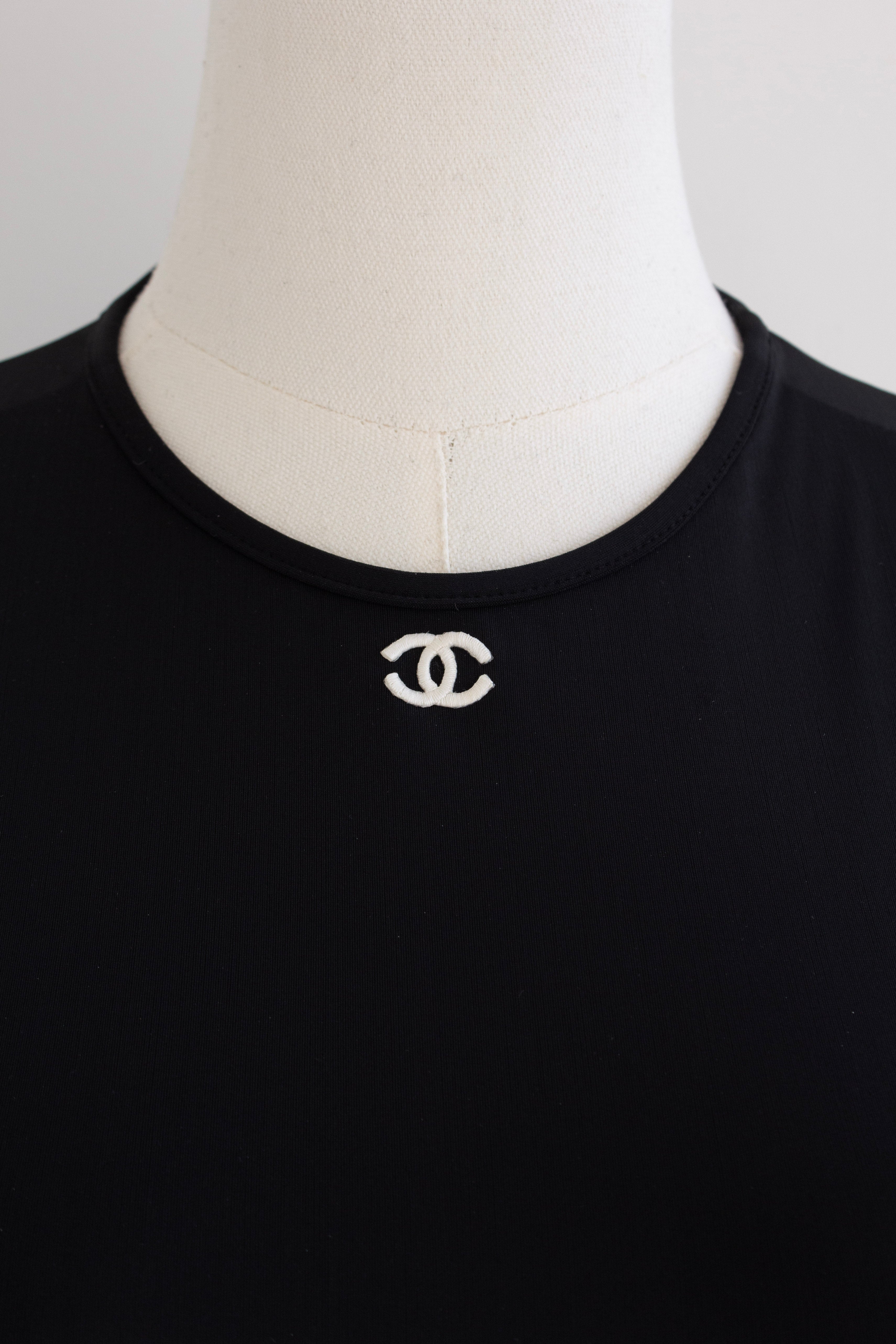 Chanel Vintage Spring 1995 “95P” Black & White CC Logo Crop Top