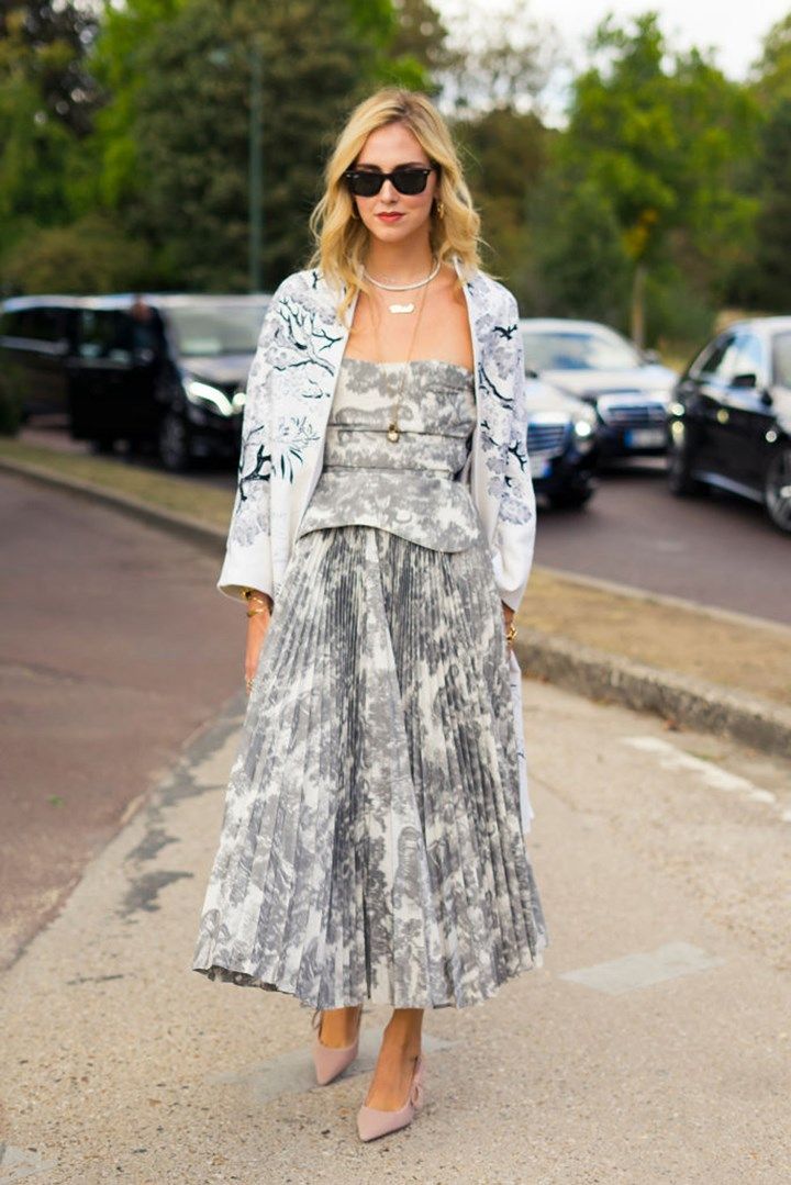 Christian Dior S/S 2019 Grey Toile De Jouy Print Corset Pleated Dress