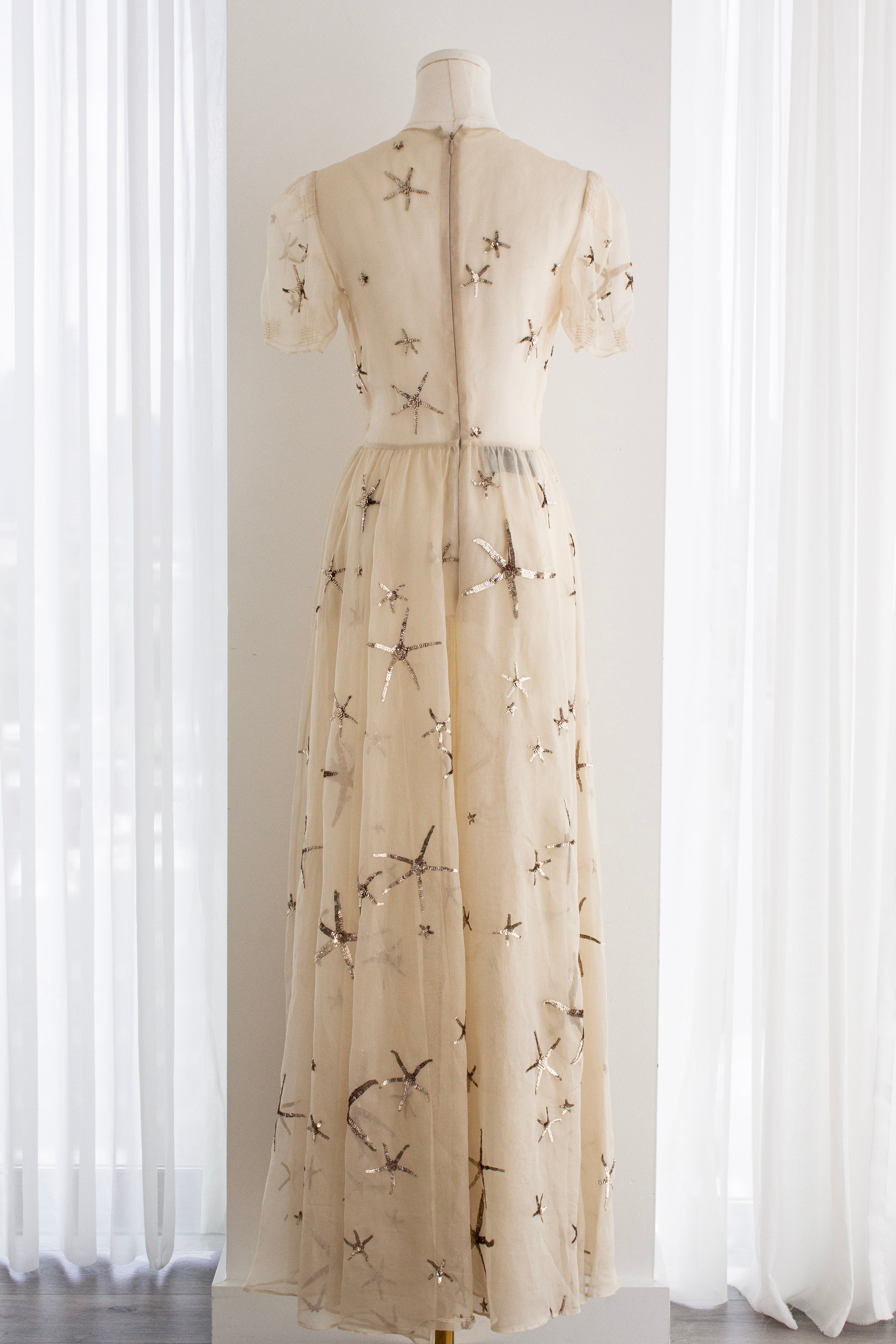 Valentino S/S 2015 Starfish Silk Organza Sequin Embellished Gown