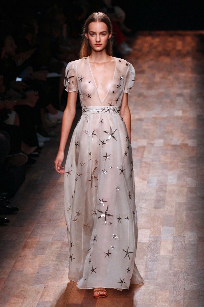 Valentino S/S 2015 Starfish Silk Organza Sequin Embellished Gown