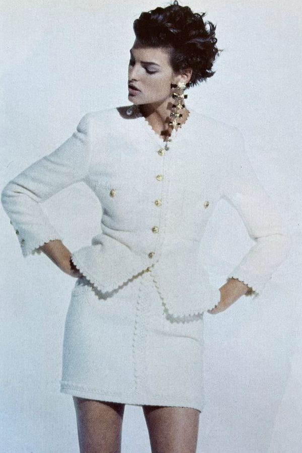 Chanel Vintage S/S 1990 Ecru Cream 24K Gold CC Scalloped Tweed Jacket Skirt Suit