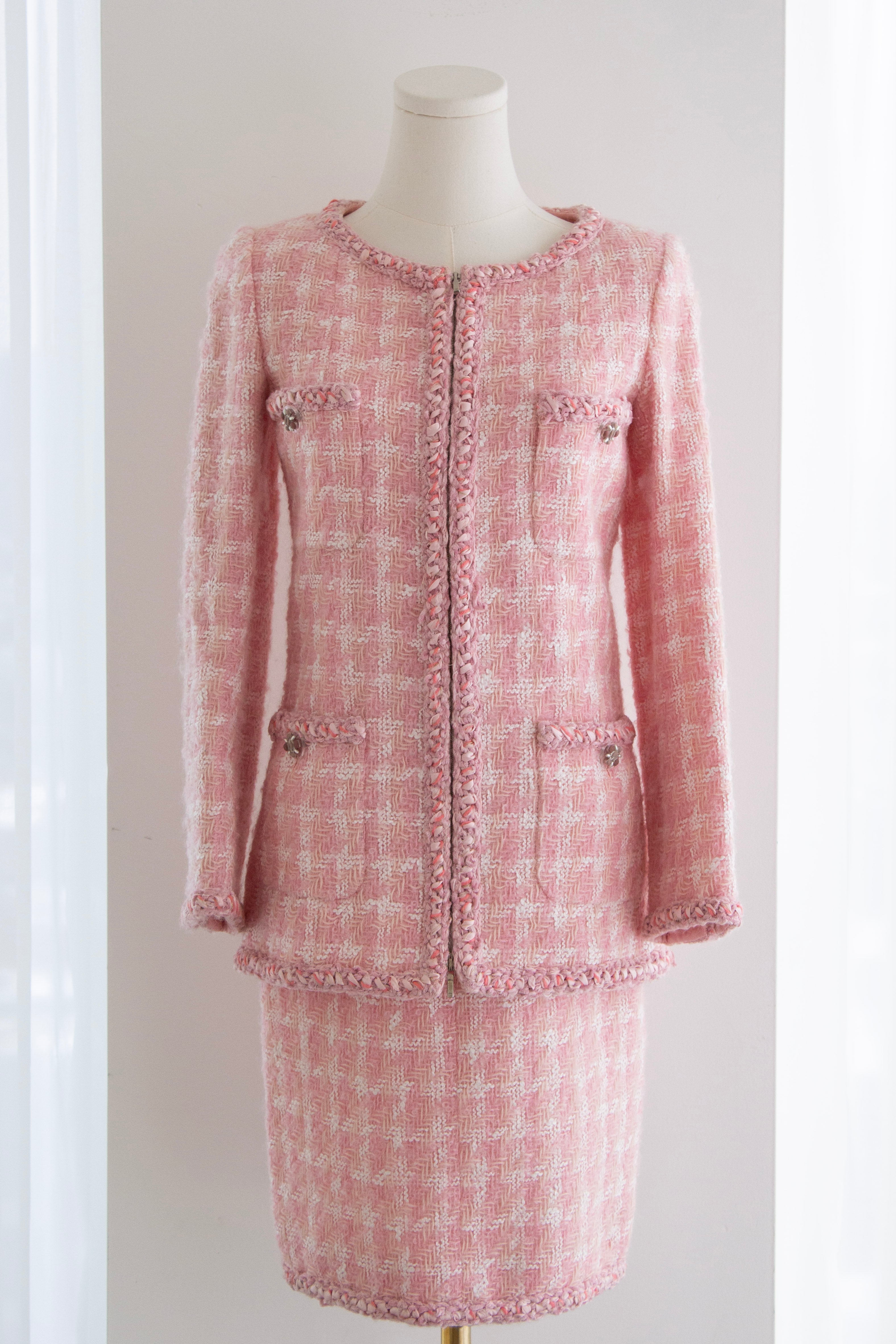 Chanel F/W 2014 Supermarket Pink Plaid 14A Fantasy Tweed Jacket Skirt Suit