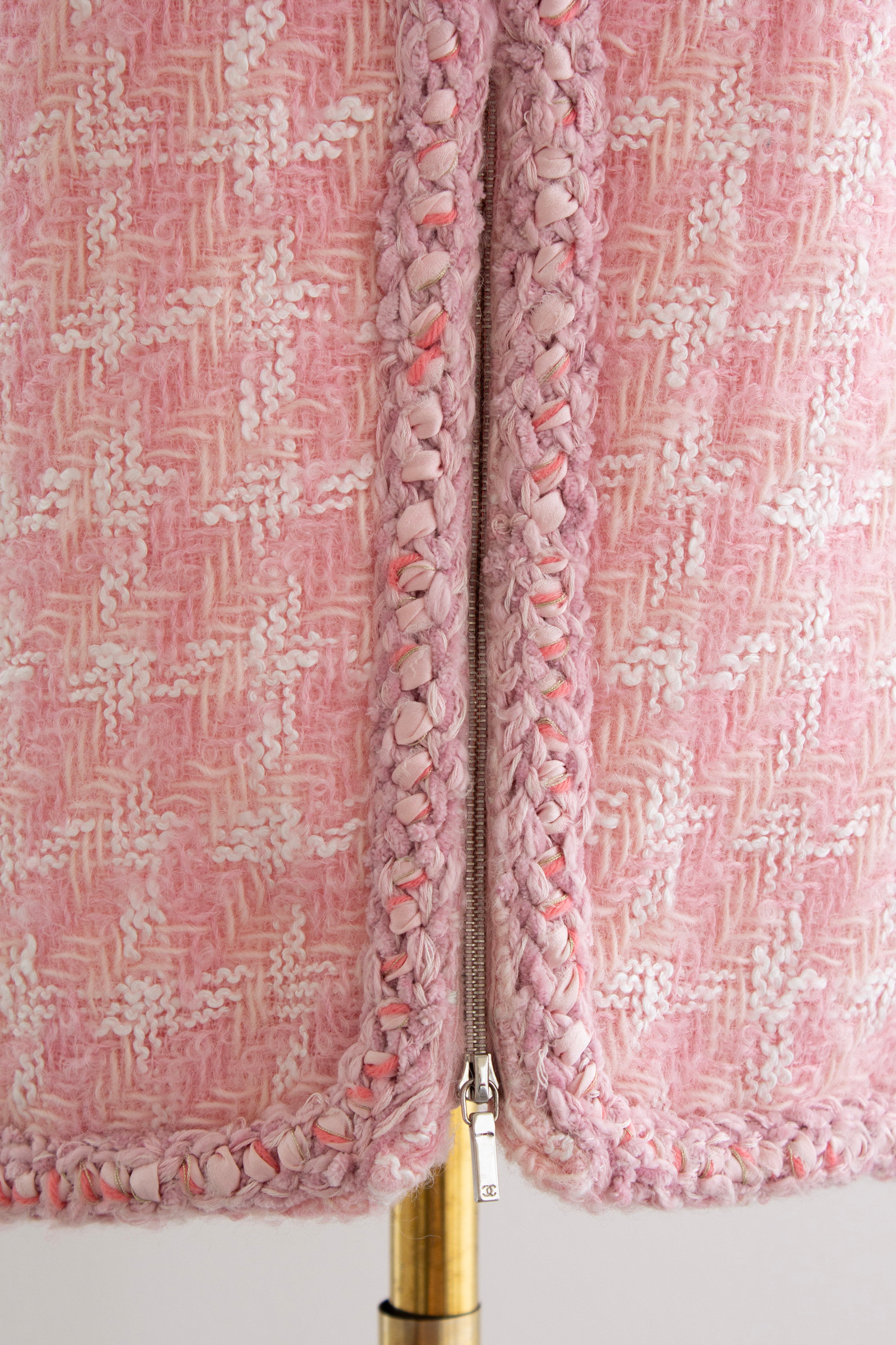 Chanel F/W 2014 Supermarket Pink Plaid 14A Fantasy Tweed Jacket Skirt Suit
