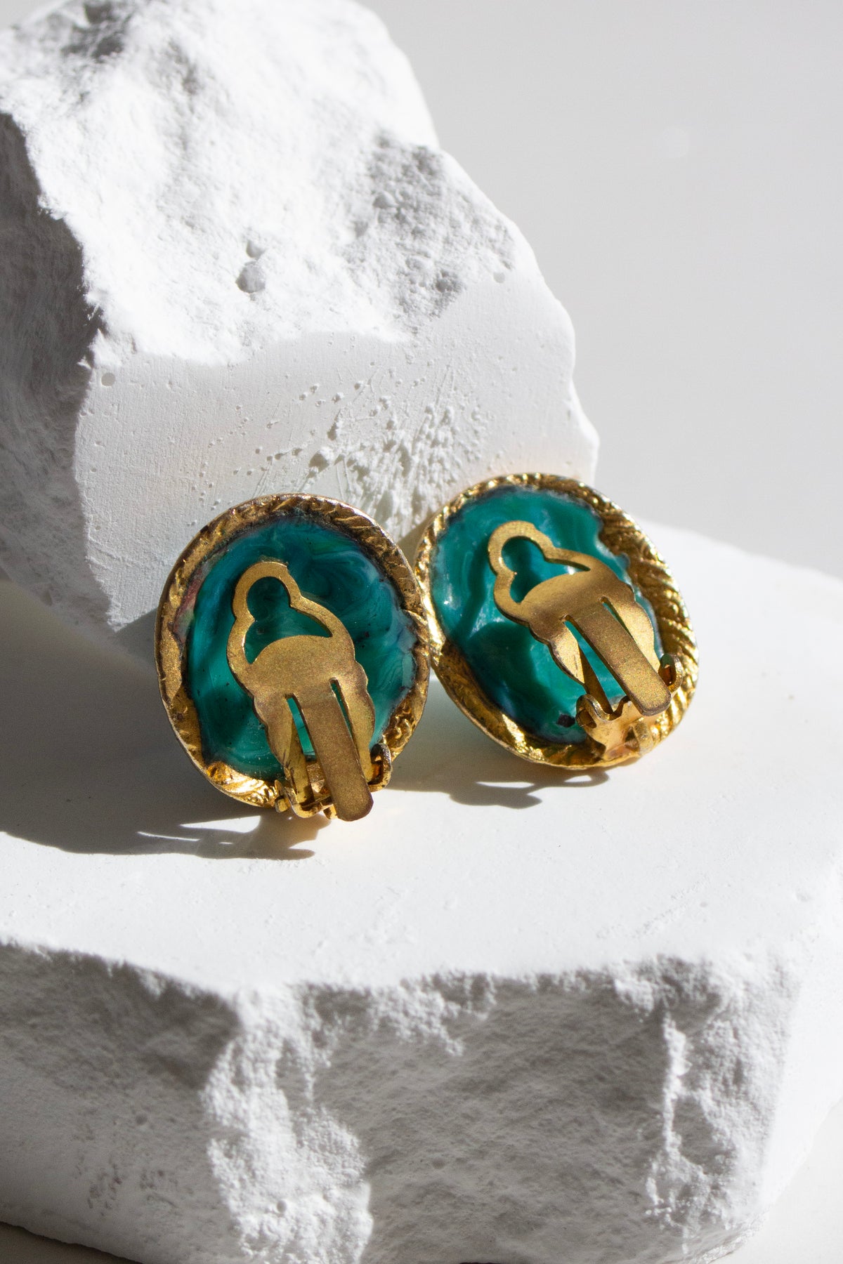 Attributed to Chanel Vintage Gold-Tone Turquoise Pâte de Verre Glass Clip-On Earrings