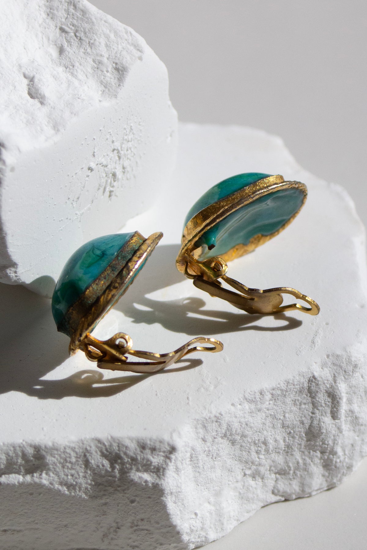 Attributed to Chanel Vintage Gold-Tone Turquoise Pâte de Verre Glass Clip-On Earrings