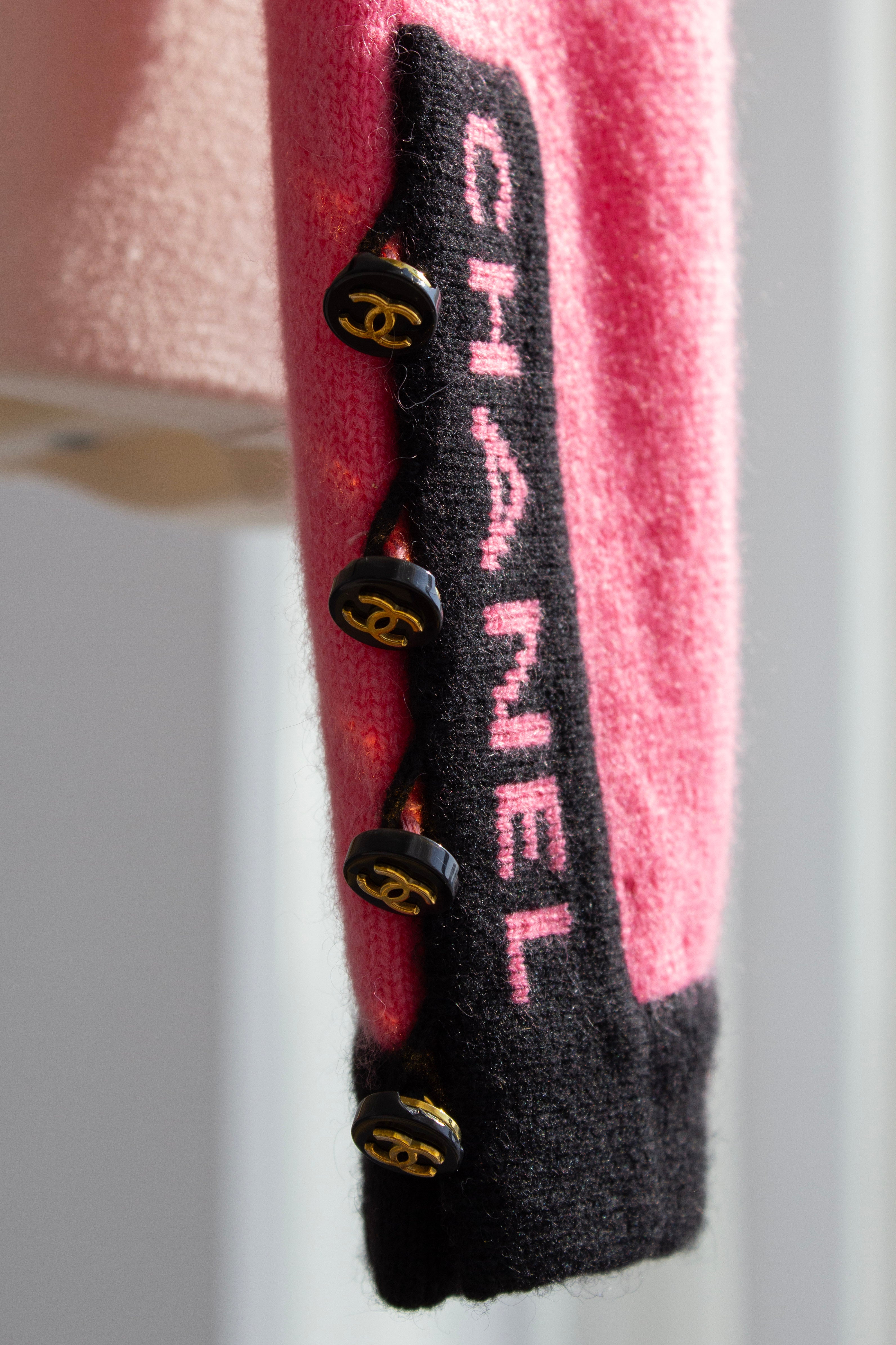 Chanel Cruise 1994/1995 Watermelon Pink Black CC Logo Cashmere Cardigan