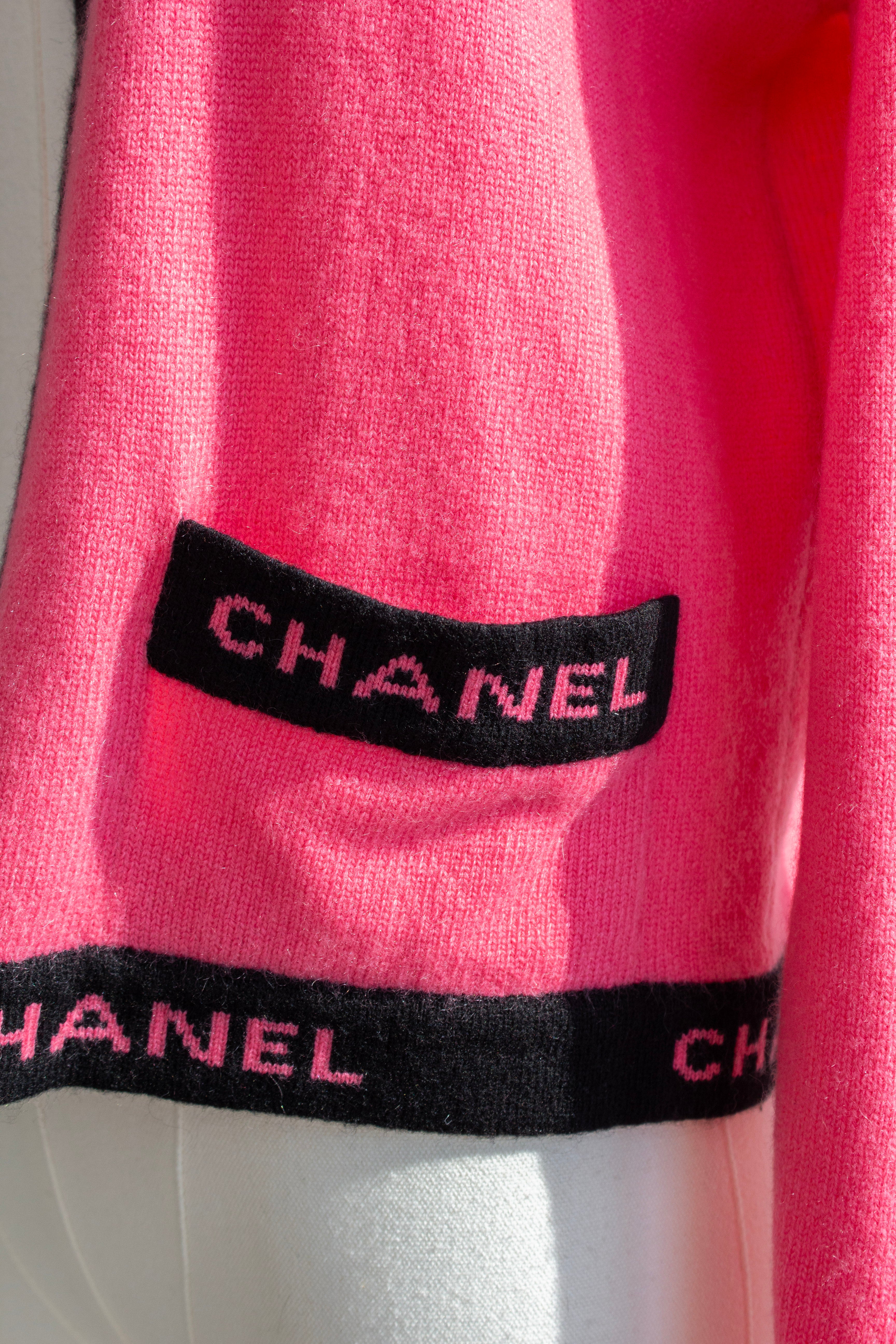 Chanel Cruise 1994/1995 Watermelon Pink Black CC Logo Cashmere Cardigan