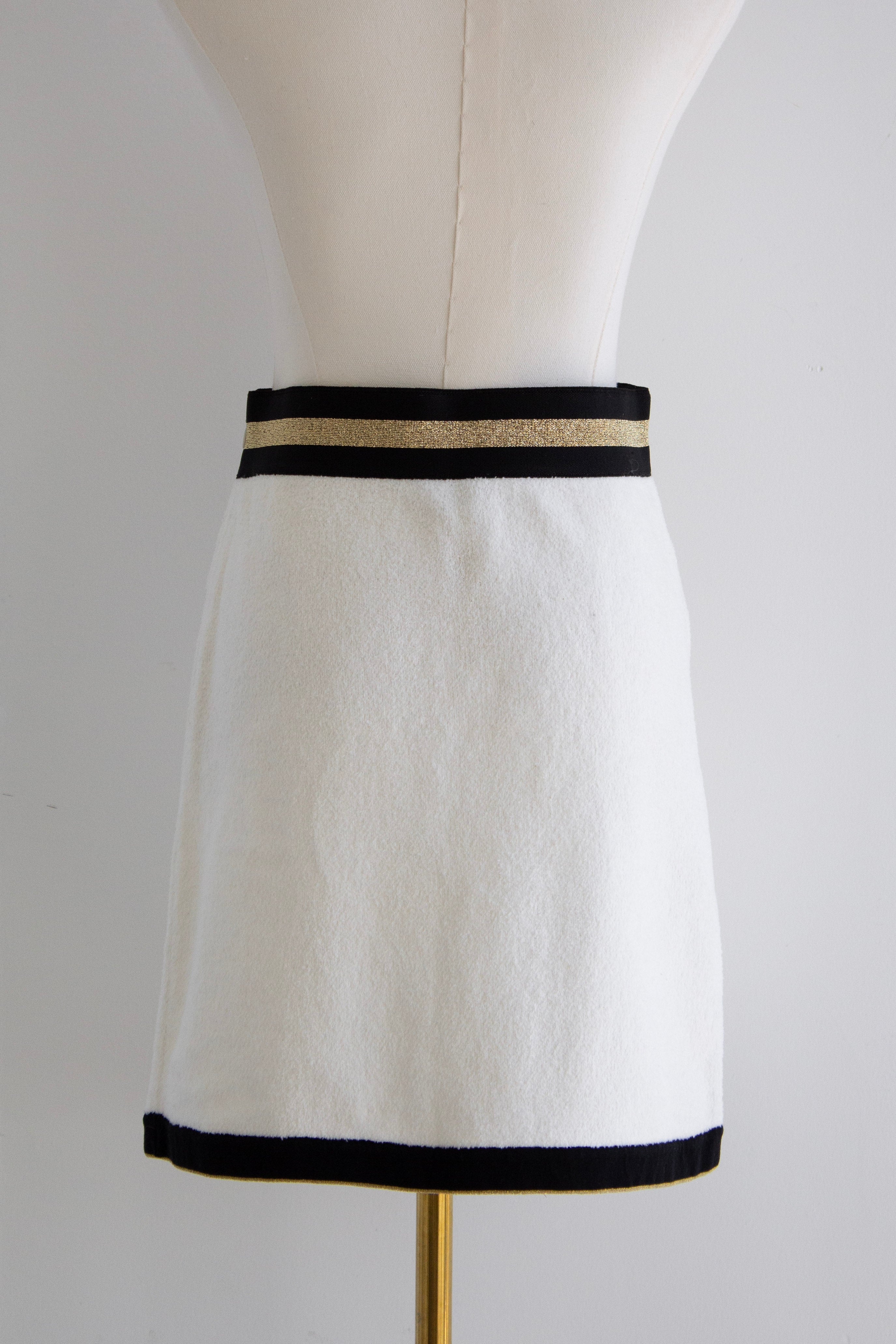 Chanel Cruise 2019 White Black Gold Terrycloth 19C Mini Skirt