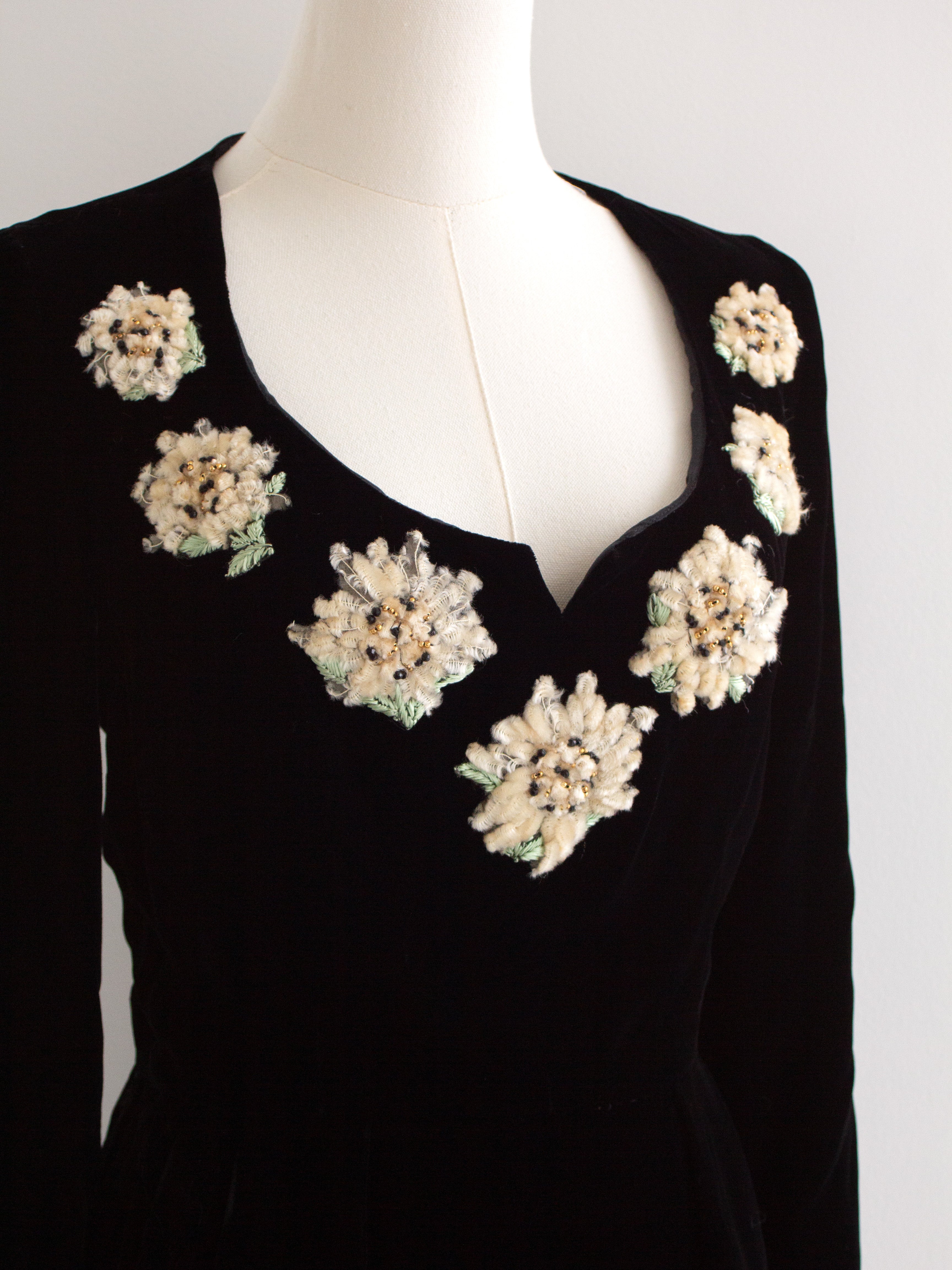 Chanel Vintage F/W 1988 Black Velvet Edelweiss Flower Embroidered Mini Dress