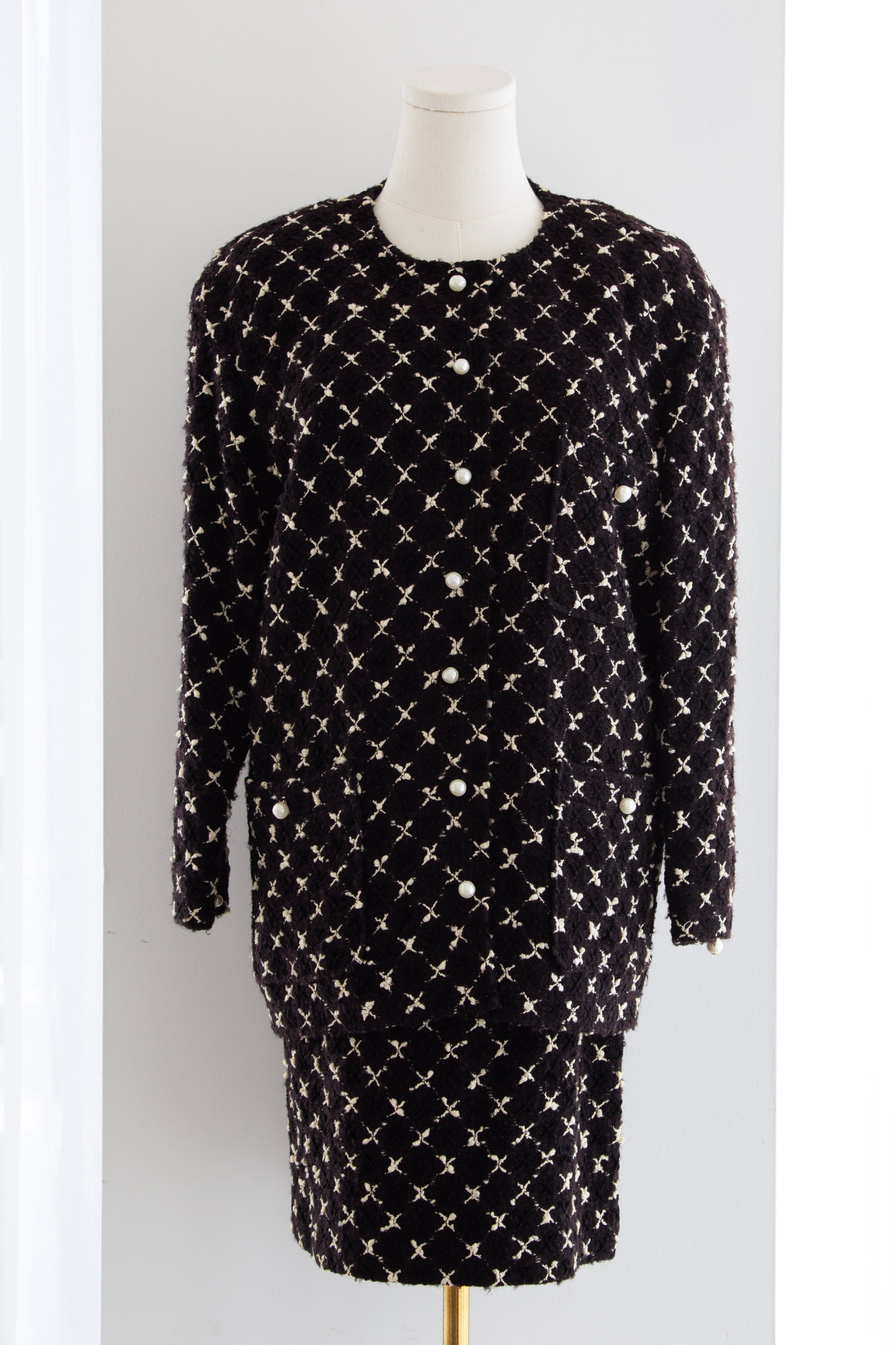 Chanel Vintage Fall/Winter 1987 Black & White “X” Tweed Jacket & Skirt Suit