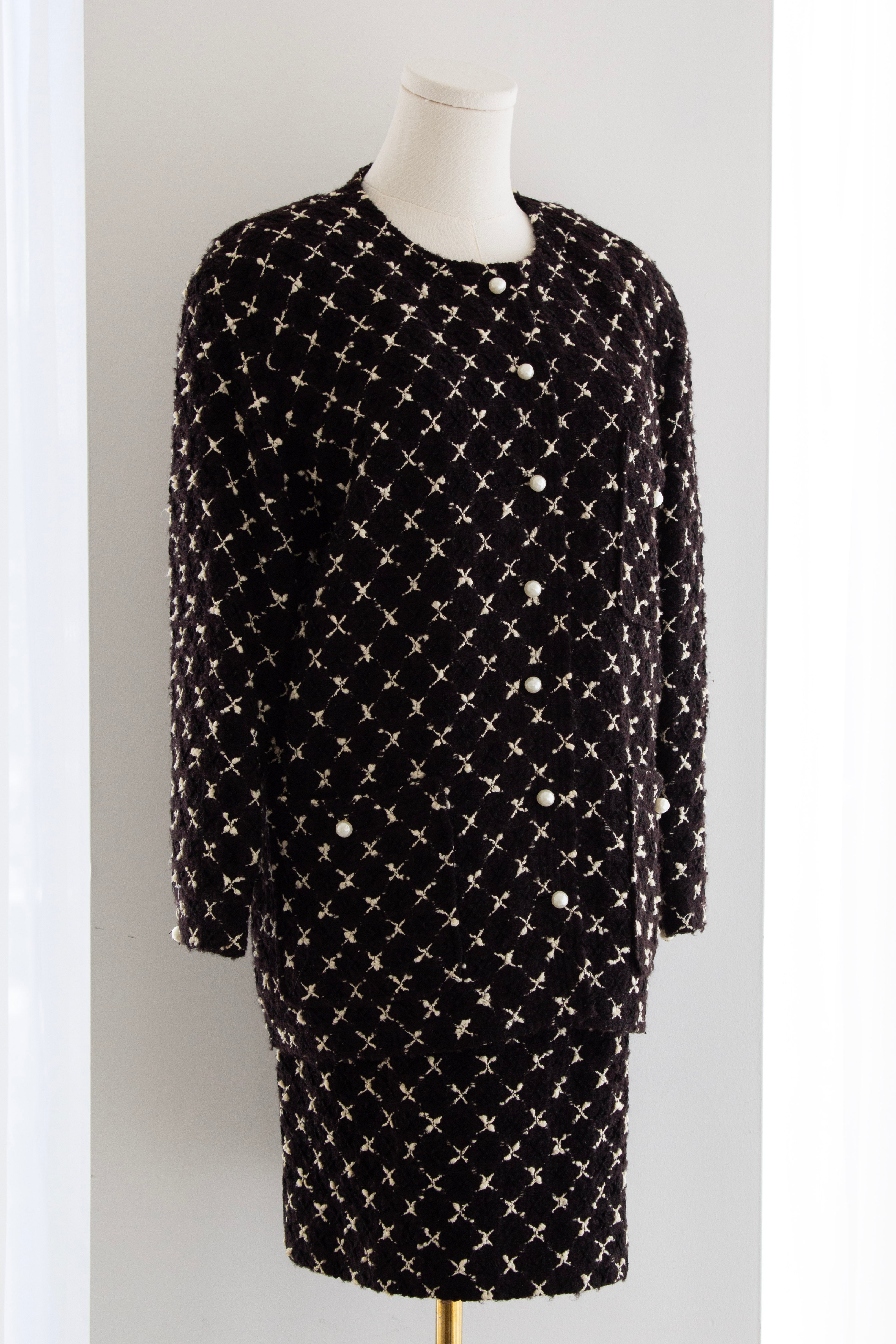 Chanel Vintage Fall/Winter 1987 Black & White “X” Tweed Jacket & Skirt Suit