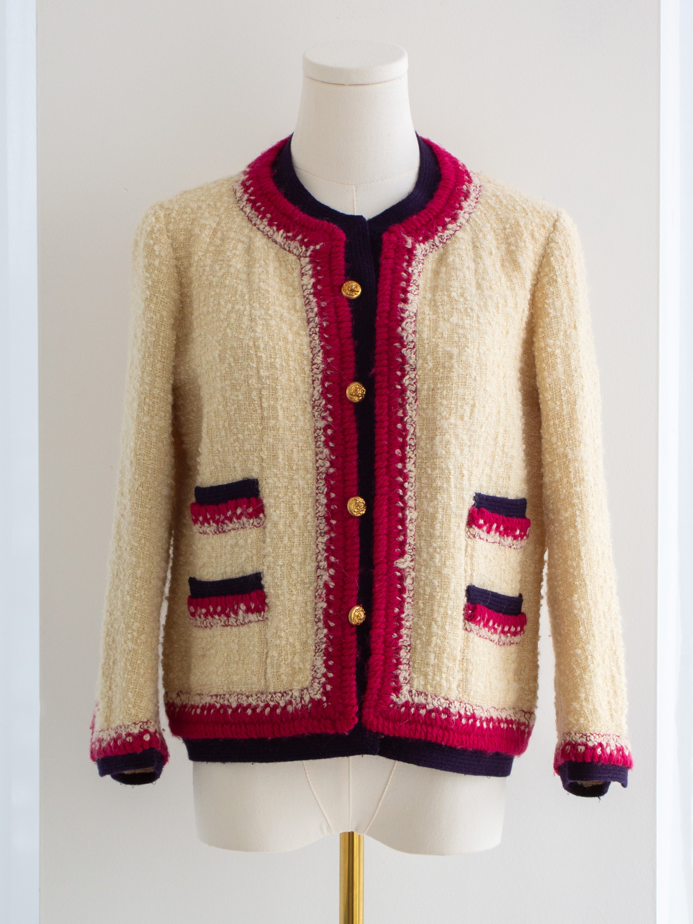 Chanel 1964 Haute Couture Coco Gabrielle Ecru Tweed Gold Lion Jacket