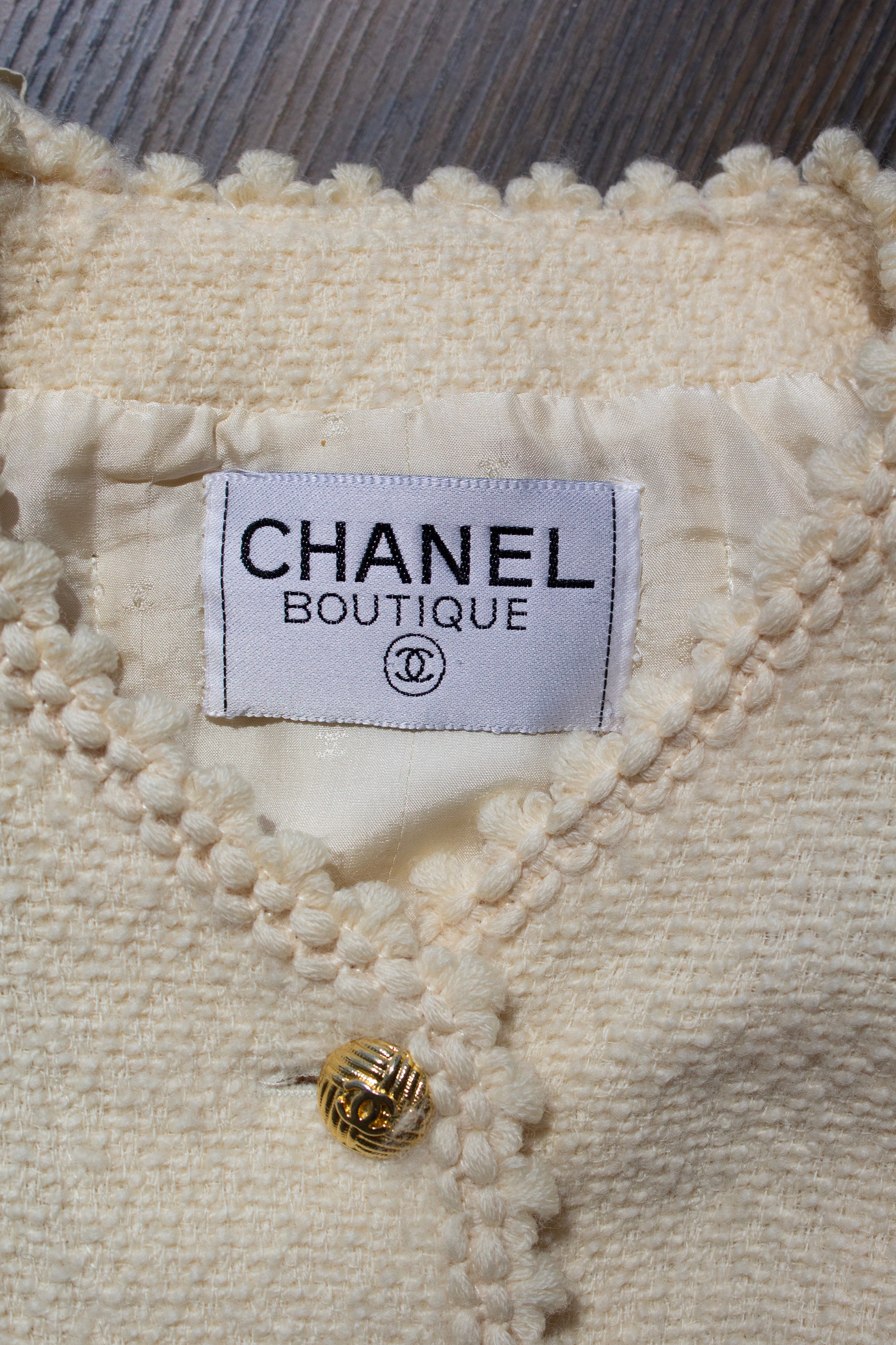 Chanel Vintage S/S 1990 Ecru Cream 24K Gold CC Scalloped Tweed Jacket Skirt Suit