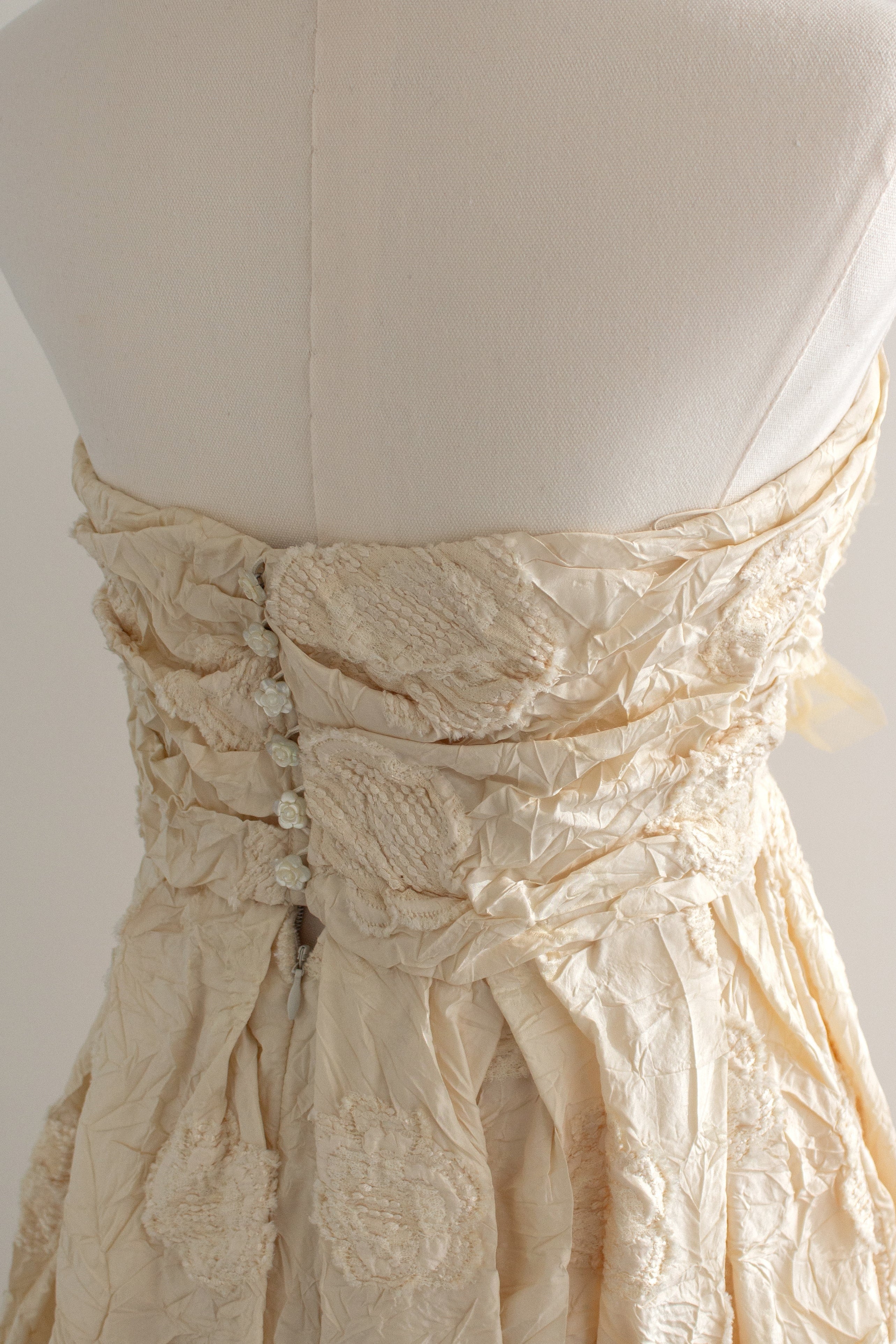 Chanel S/S 2006 Bride Camellia Ivory White 06P Evening Wedding Gown