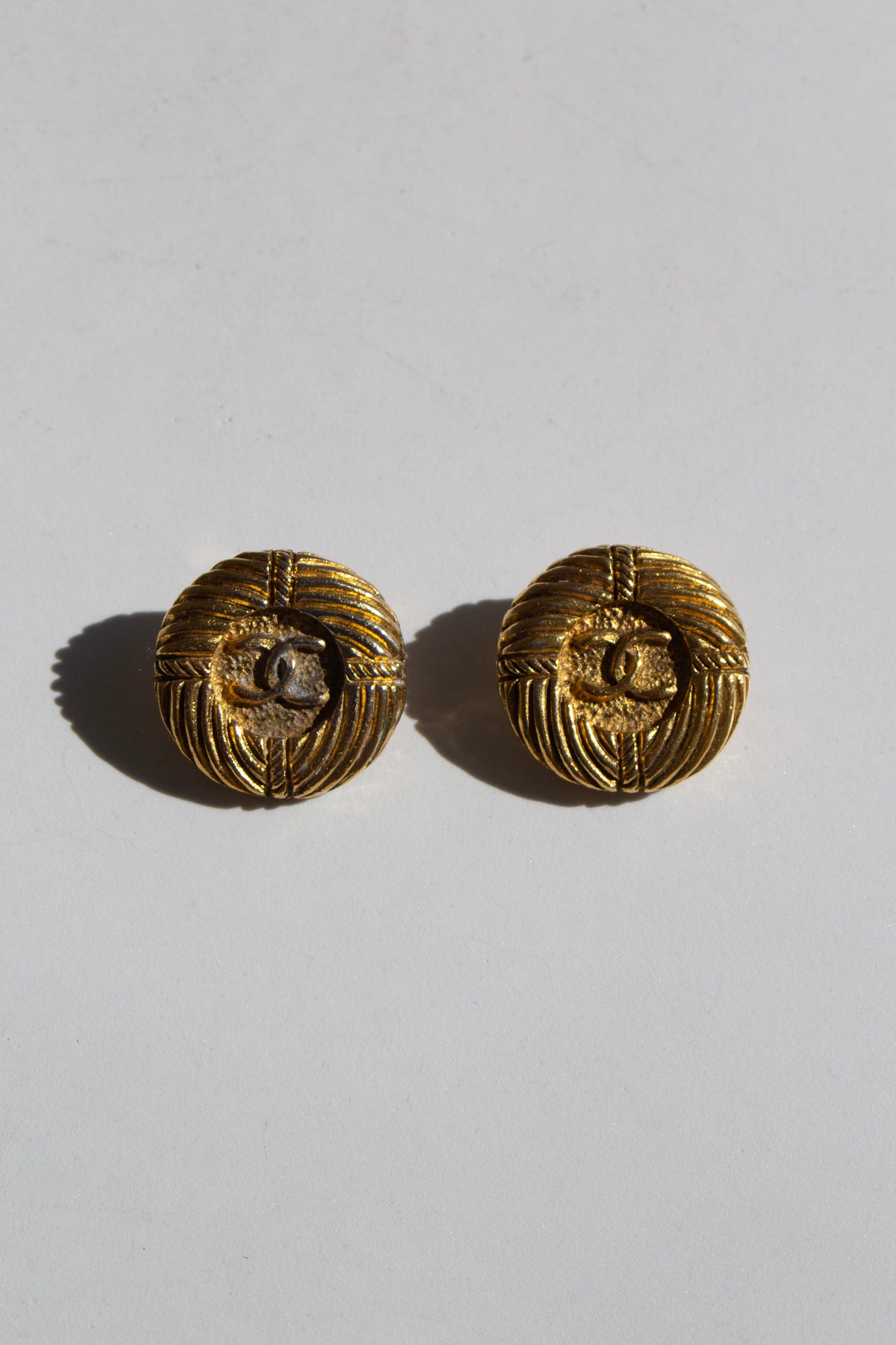 Chanel Vintage 1970s Gold-Plated CC Clip-On Earrings