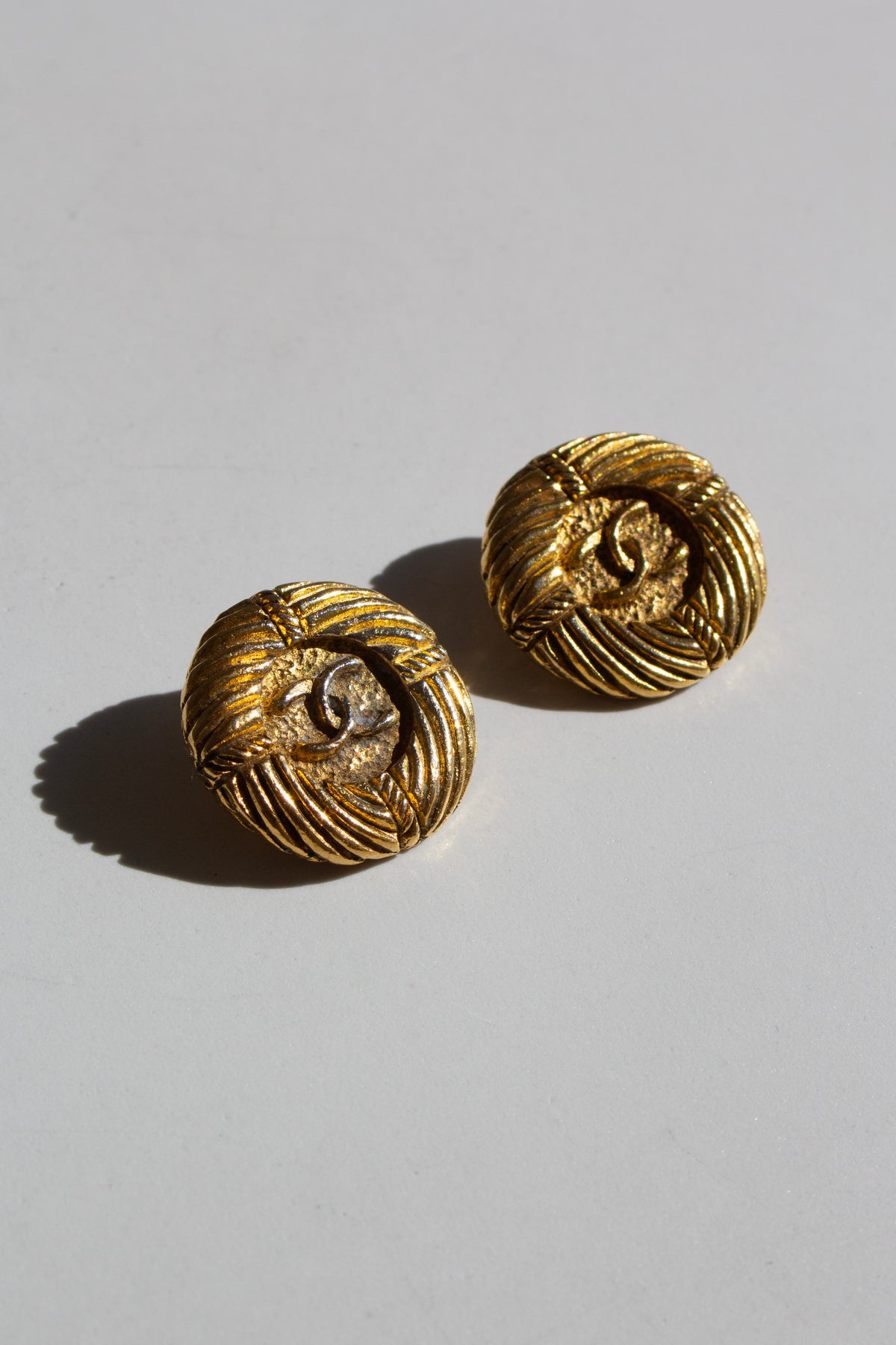 Chanel Vintage 1970s Gold-Plated CC Clip-On Earrings