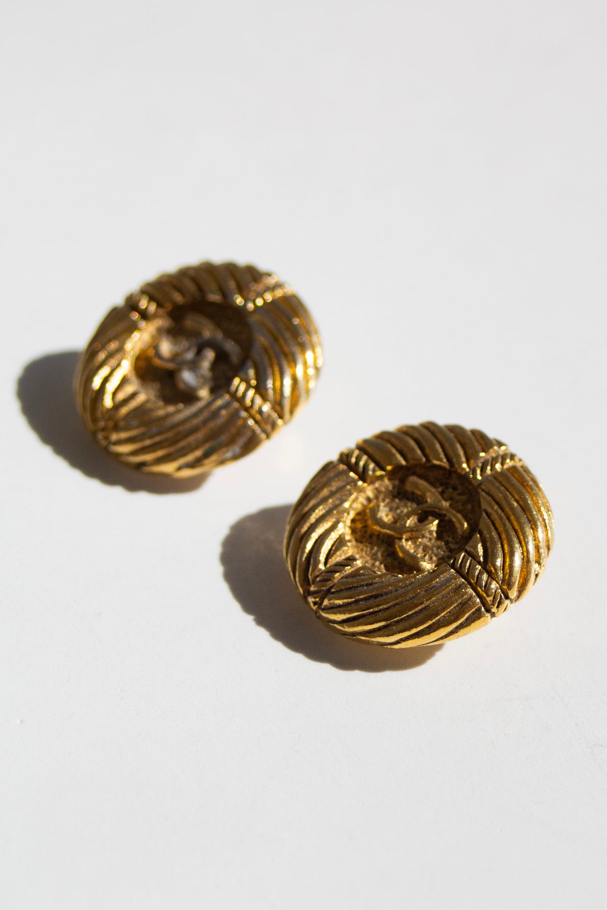 Chanel Vintage 1970s Gold-Plated CC Clip-On Earrings