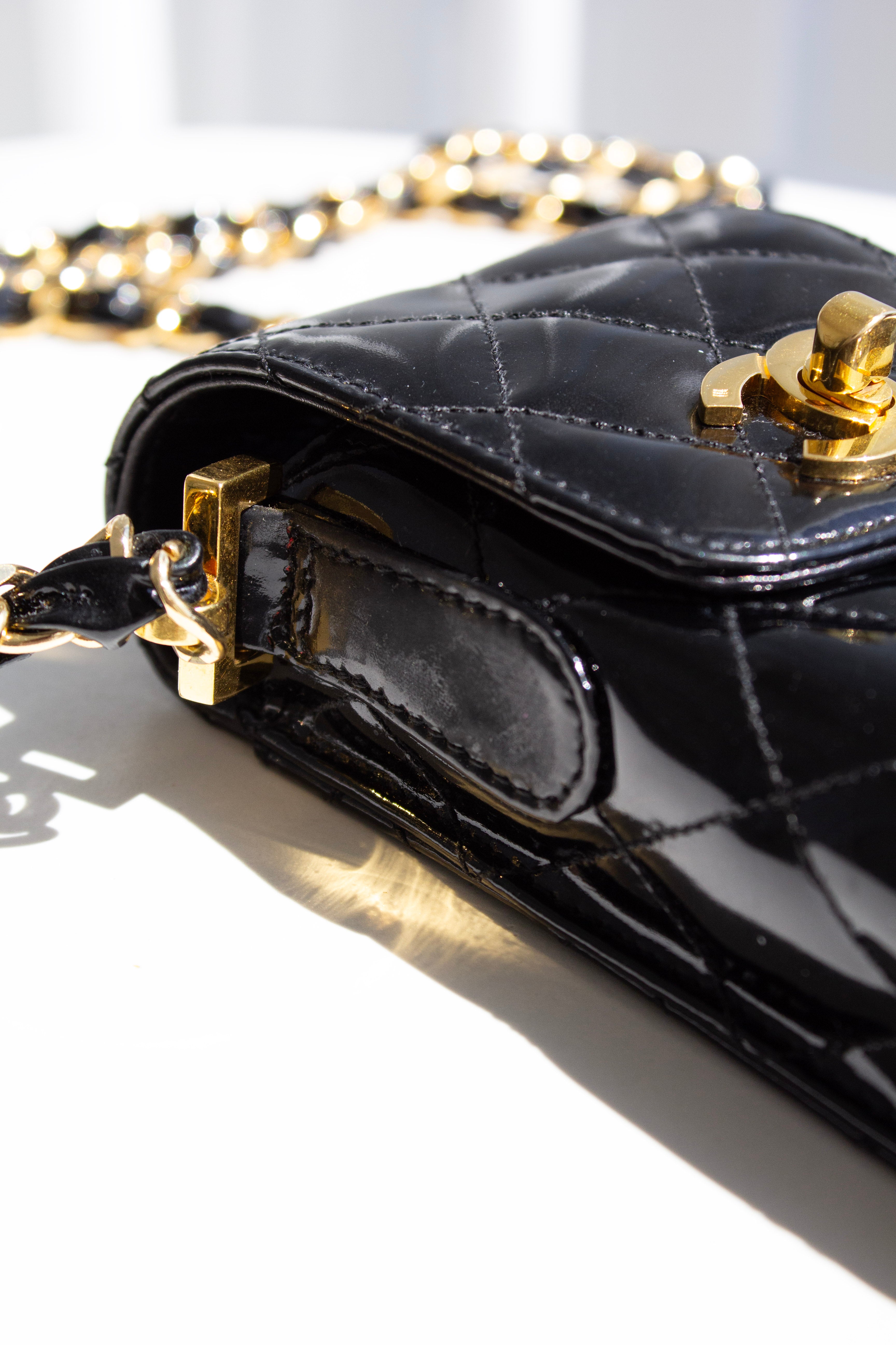 Chanel Vintage 1996 Black Patent Leather Gold CC Turnlock 90s Phone Holder