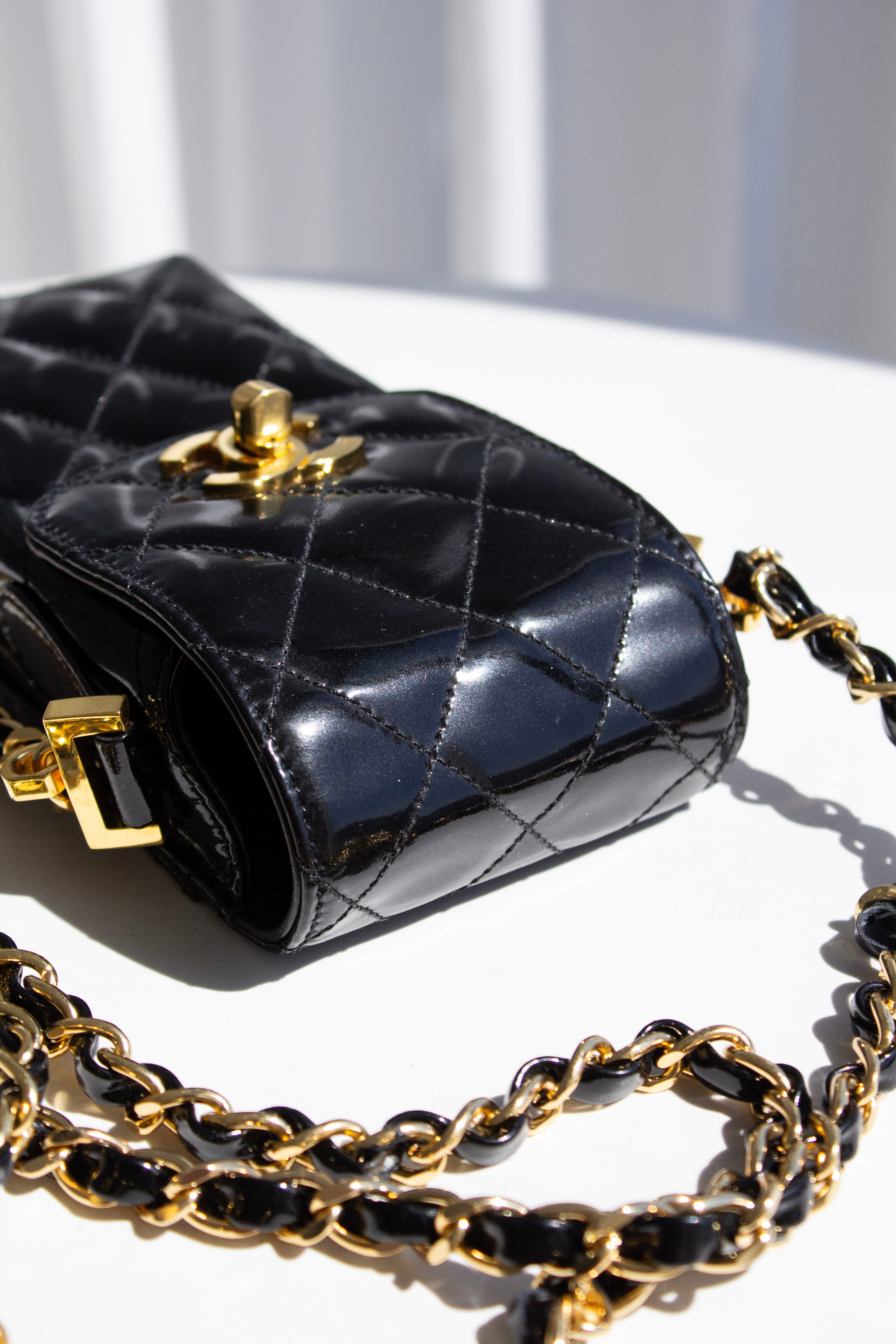 Chanel Vintage 1996 Black Patent Leather Gold CC Turnlock 90s Phone Holder
