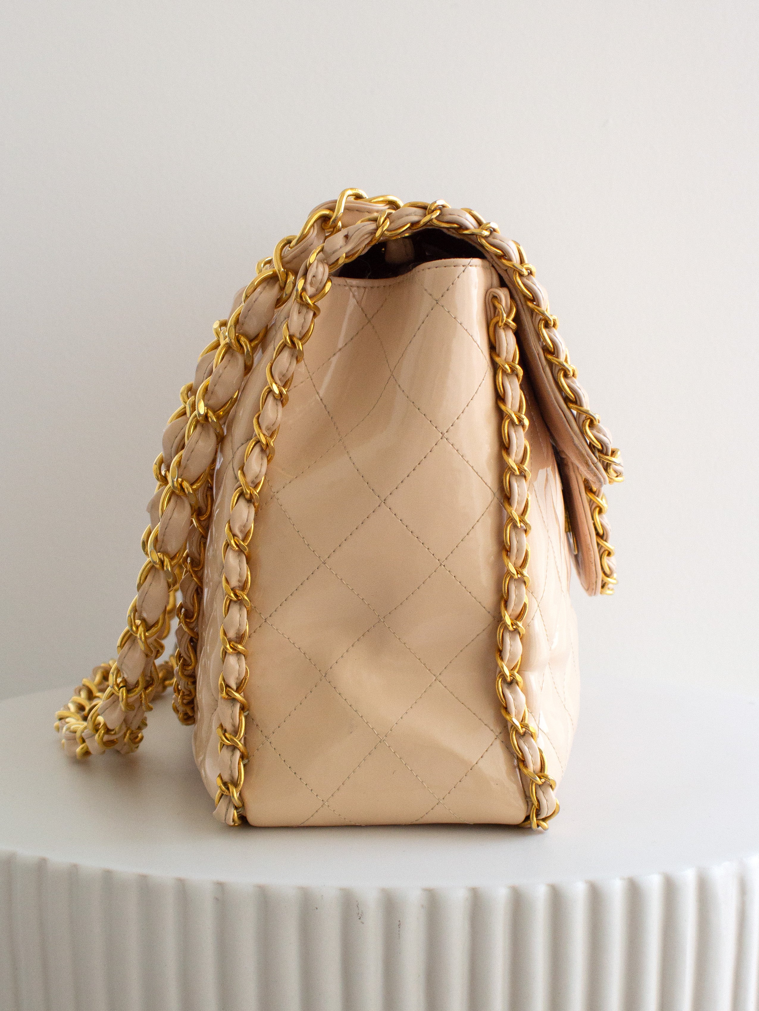 Chanel 1995 Barbie Beige 24K Gold Chain Around Patent Lambskin Jumbo XL 95P Bag