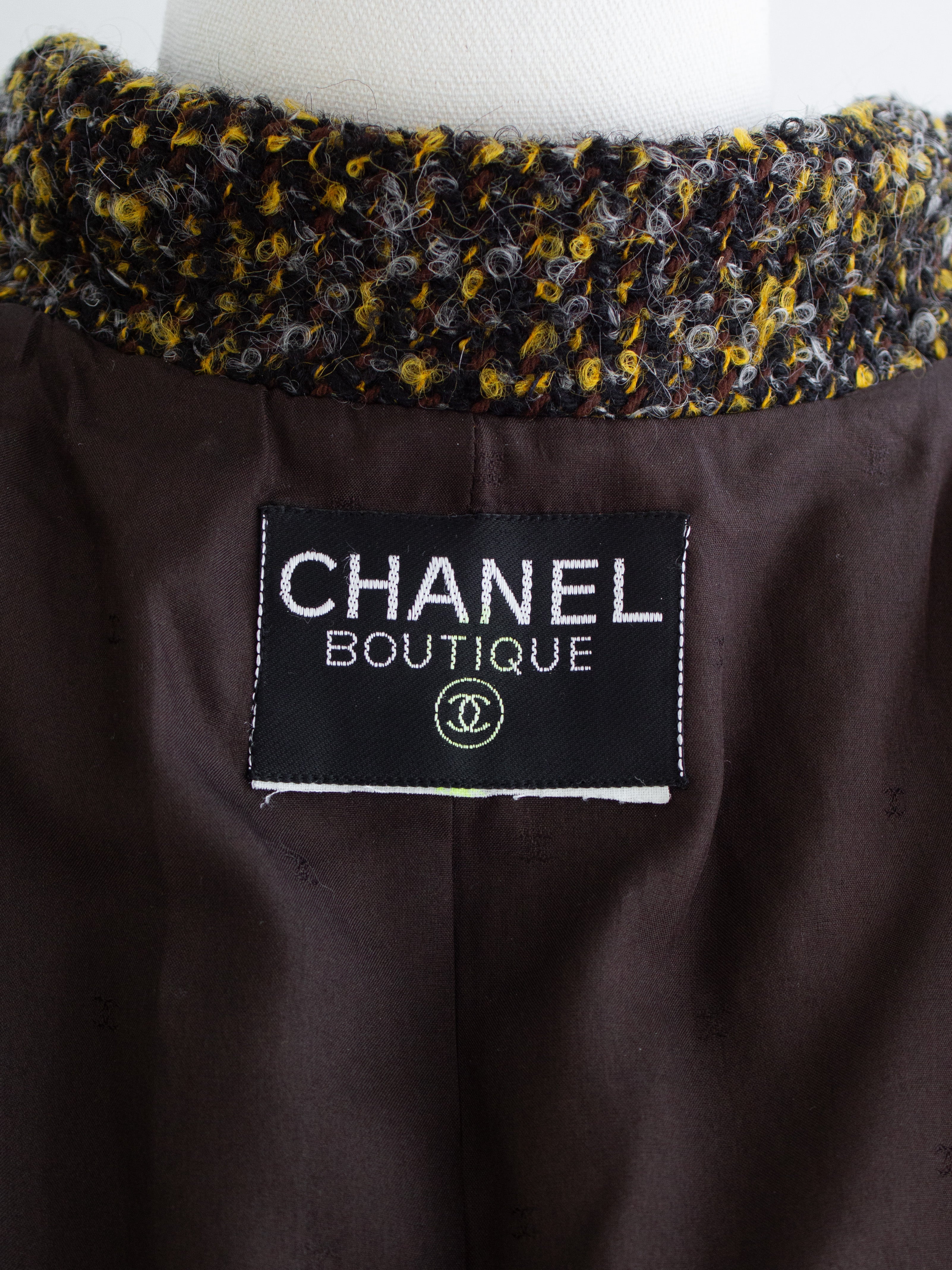 Chanel Vintage F/W 1992 English Tweed Suede Grey Brown CC Gold Runway Jacket