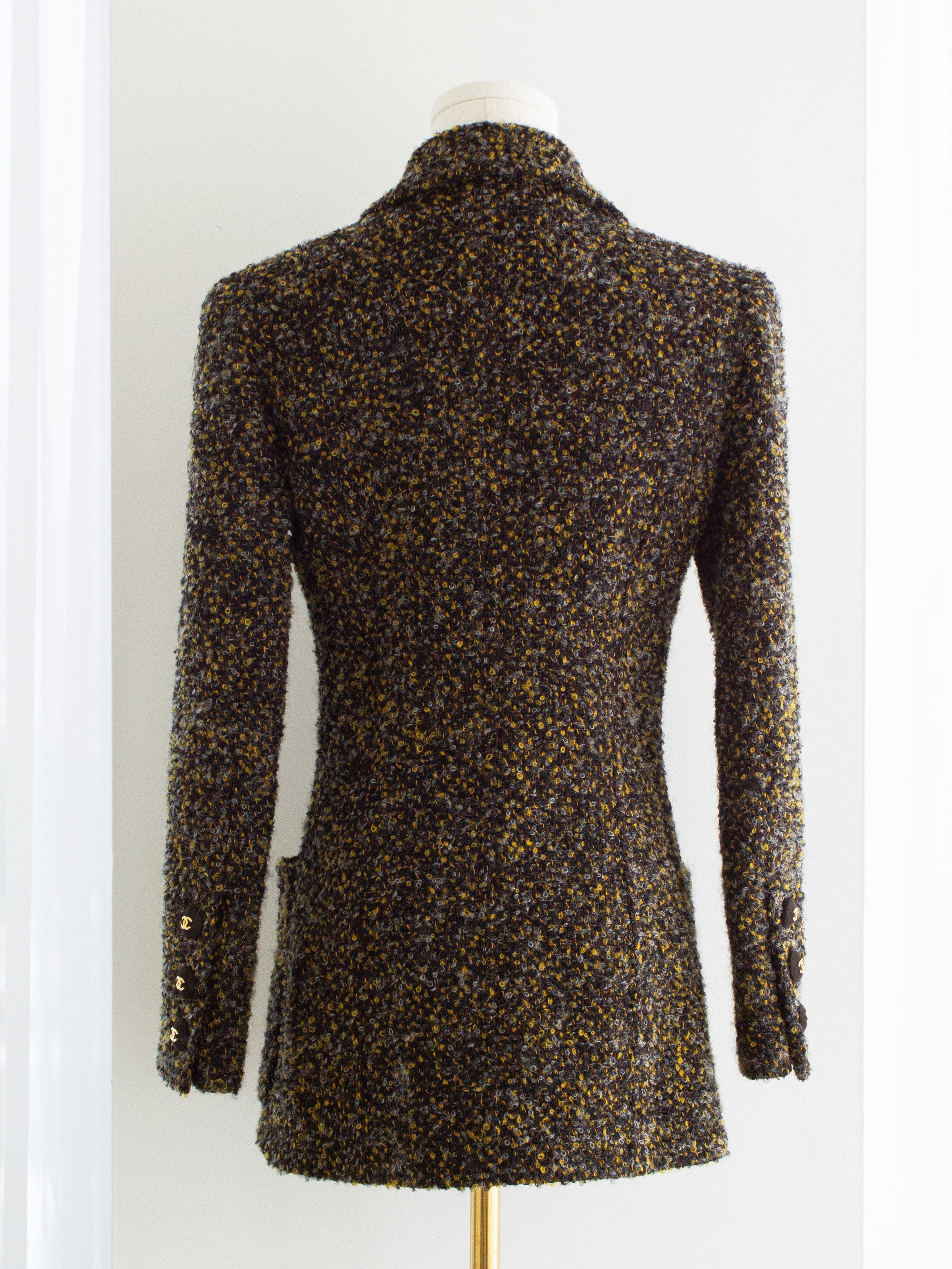 Chanel Vintage F/W 1992 English Tweed Suede Grey Brown CC Gold Runway Jacket