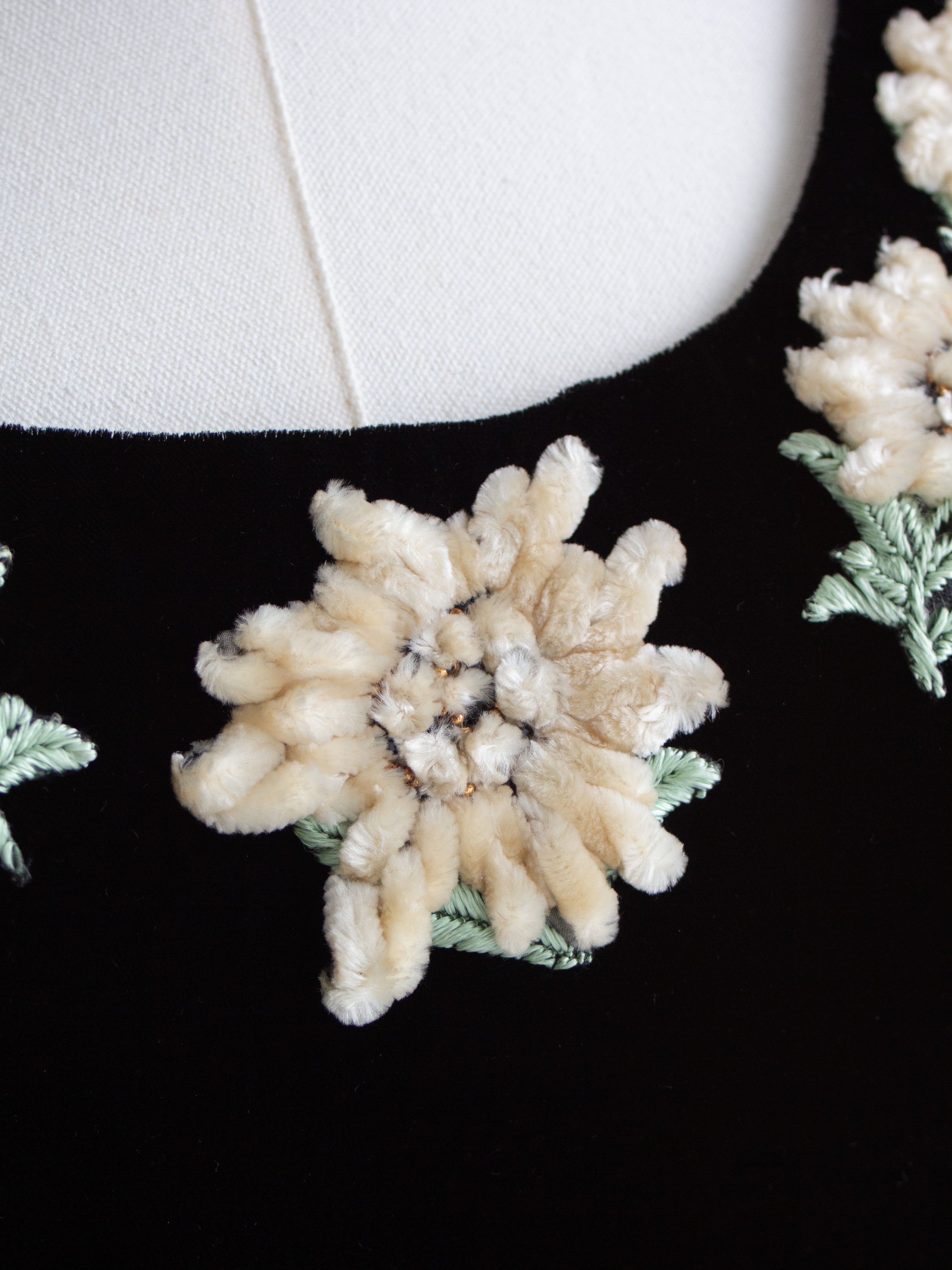 Chanel Vintage F/W1988 black Velvet Edelweiss Flower Embroidered Scoop Neck Top