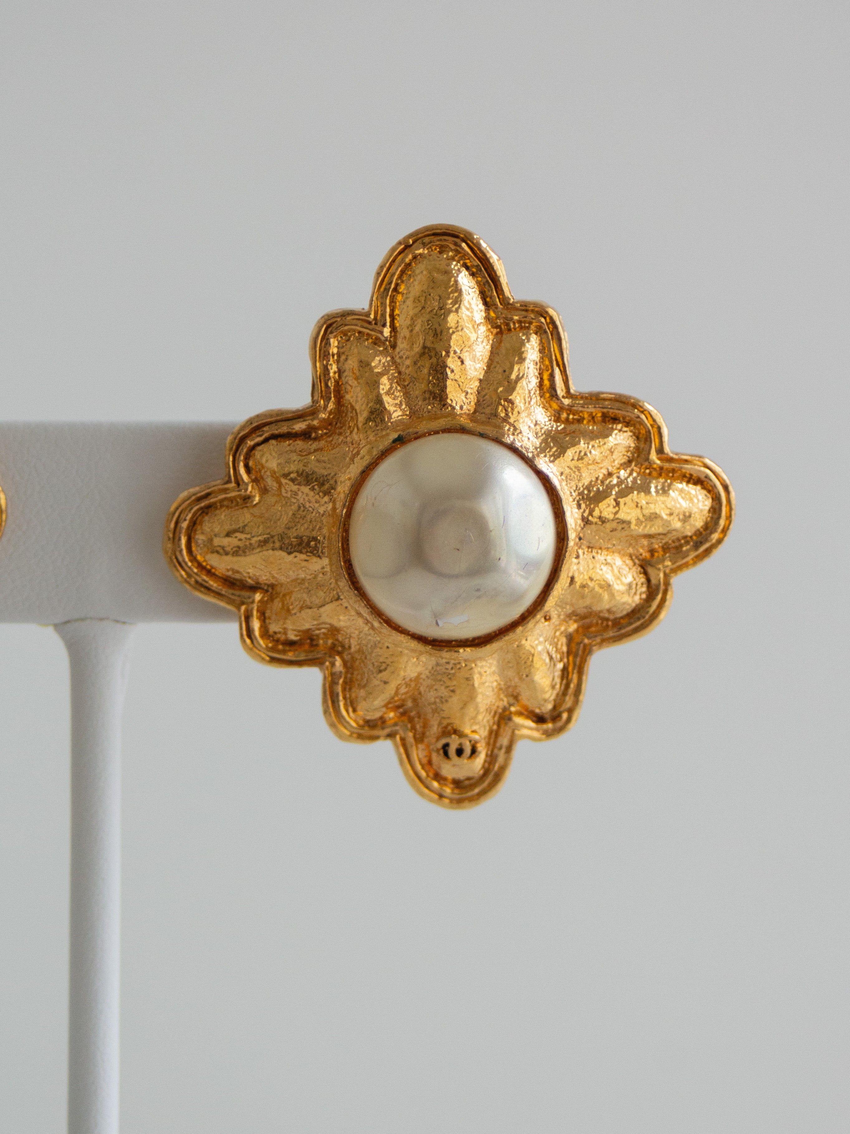 Chanel Vintage Fall 1991 Collection 26 Gold-Plated Faux Pearl Clip-On Earrings