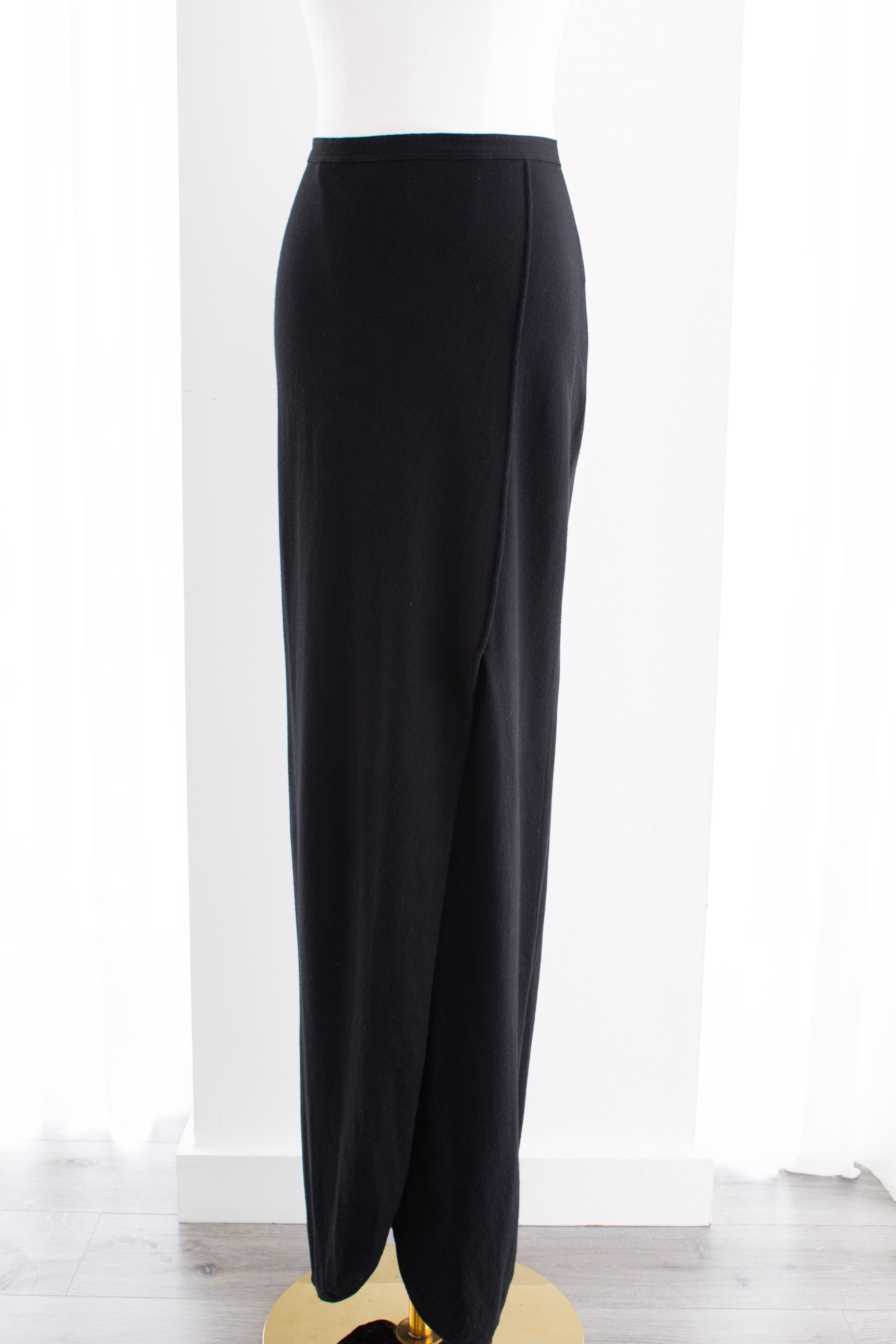 Chanel Pre-Fall 2006 Metiers D’Art Embellished Lesage Black White 06A Gown