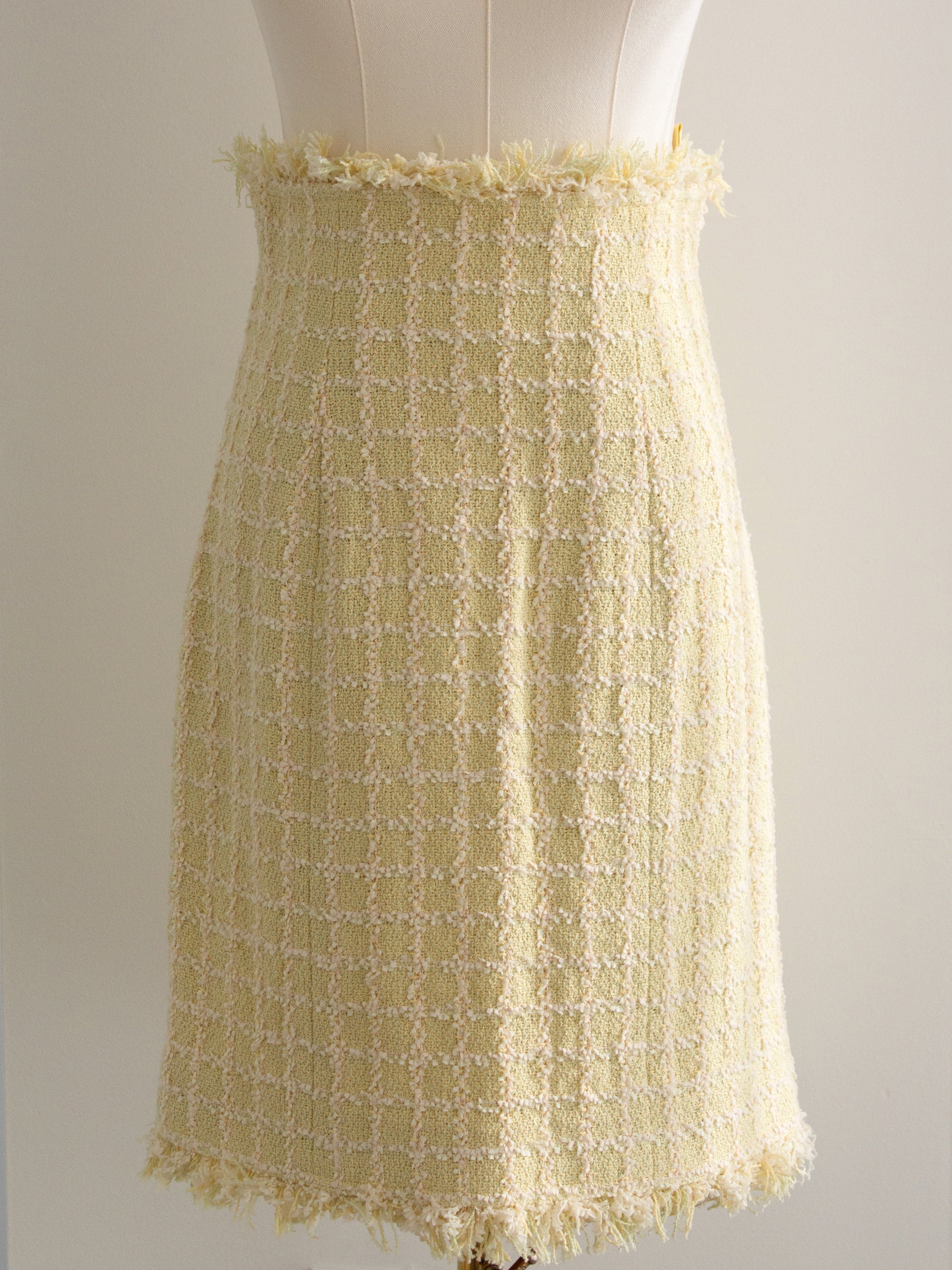 Chanel Vintage S/S 1994 Yellow Green Fantasy Tweed 94P Jacket Skirt Suit