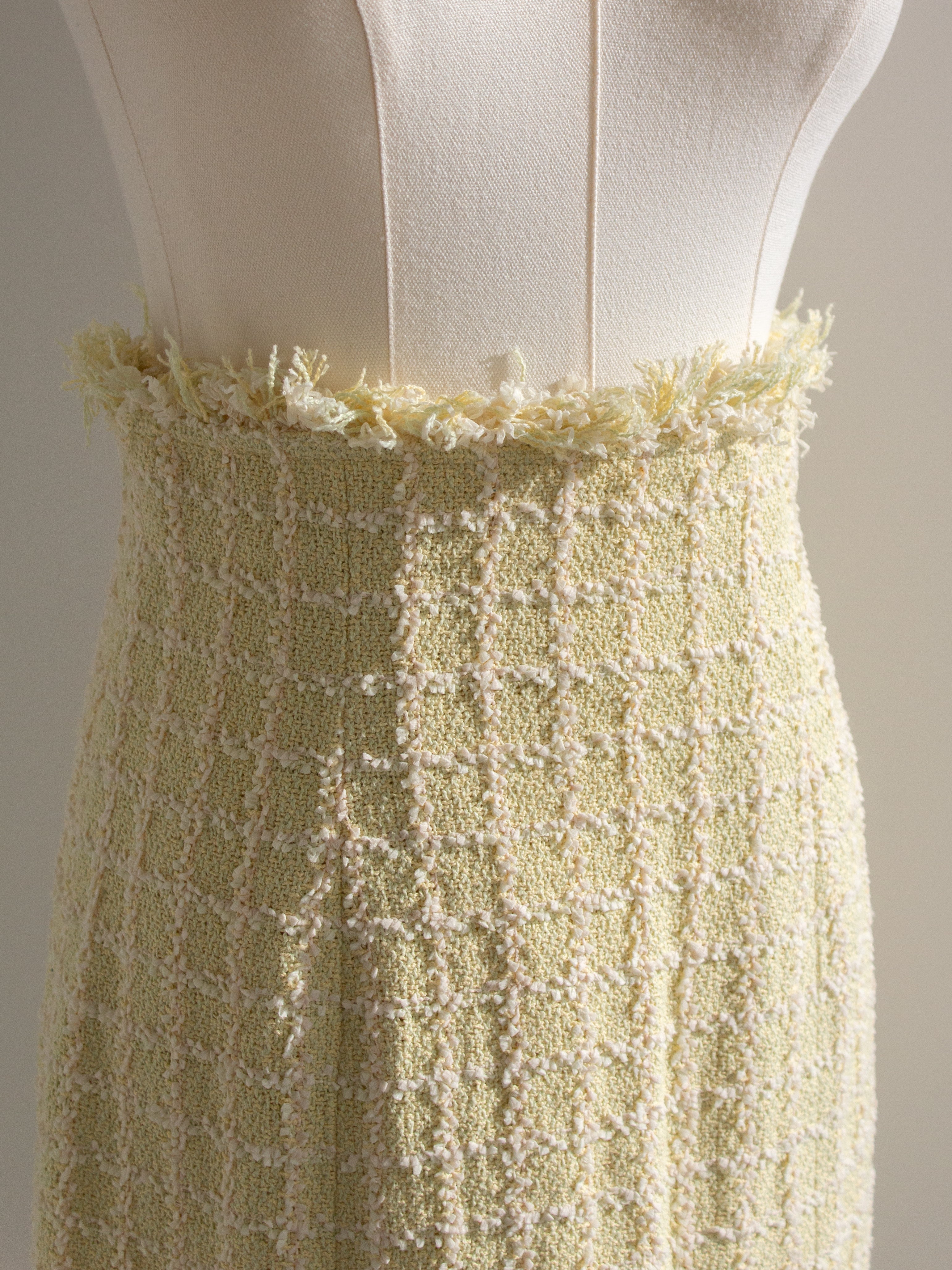 Chanel Vintage S/S 1994 Yellow Green Fantasy Tweed 94P Jacket Skirt Suit