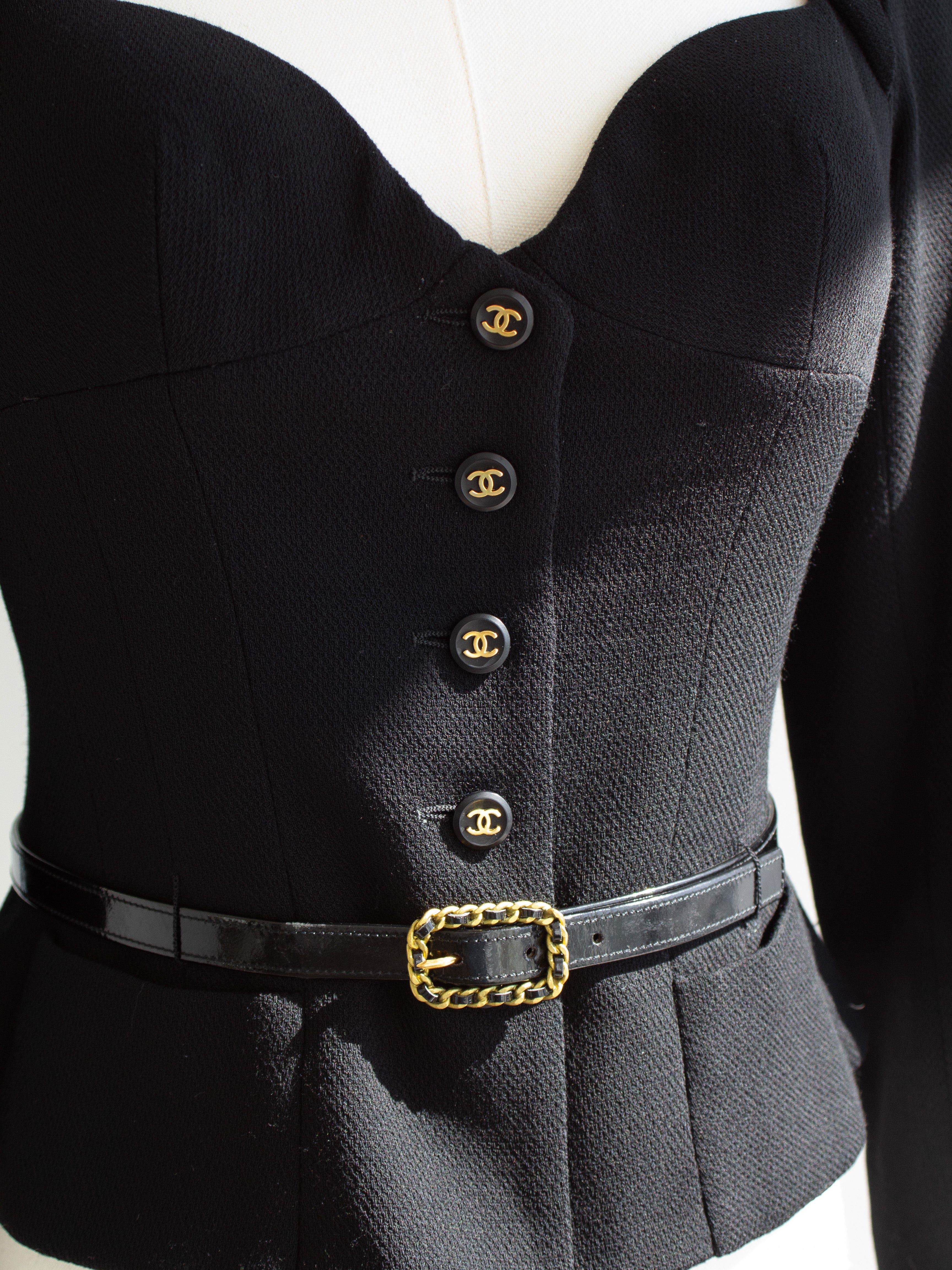 Chanel Vintage S/S 1995 Barbie Black Gold CC Sweetheart Cropped 95P Belted Jacket