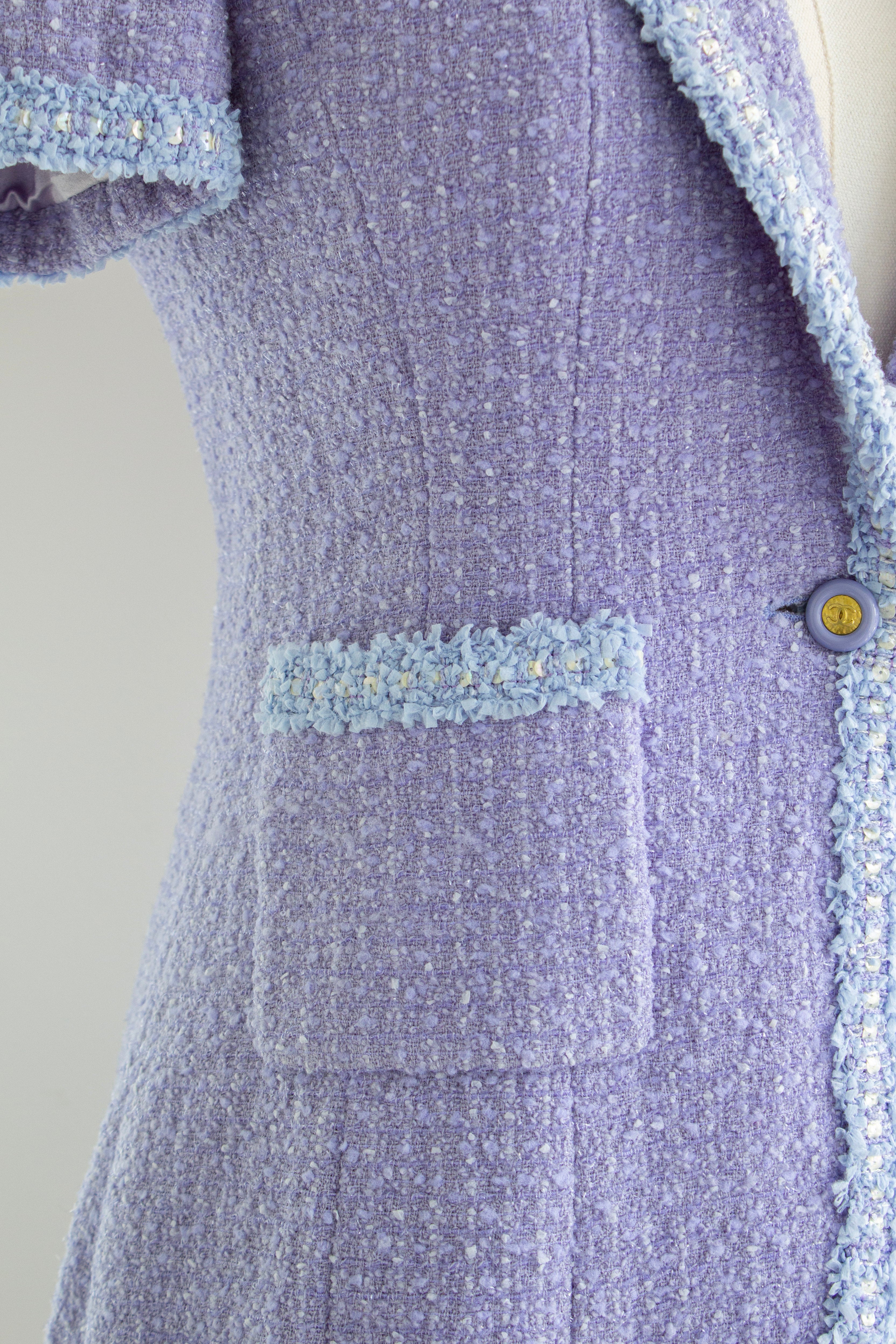 Chanel Vintage S/S 1995 Barbie CC Periwinkle Lavender Tweed 95P Jacket Skirt Suit