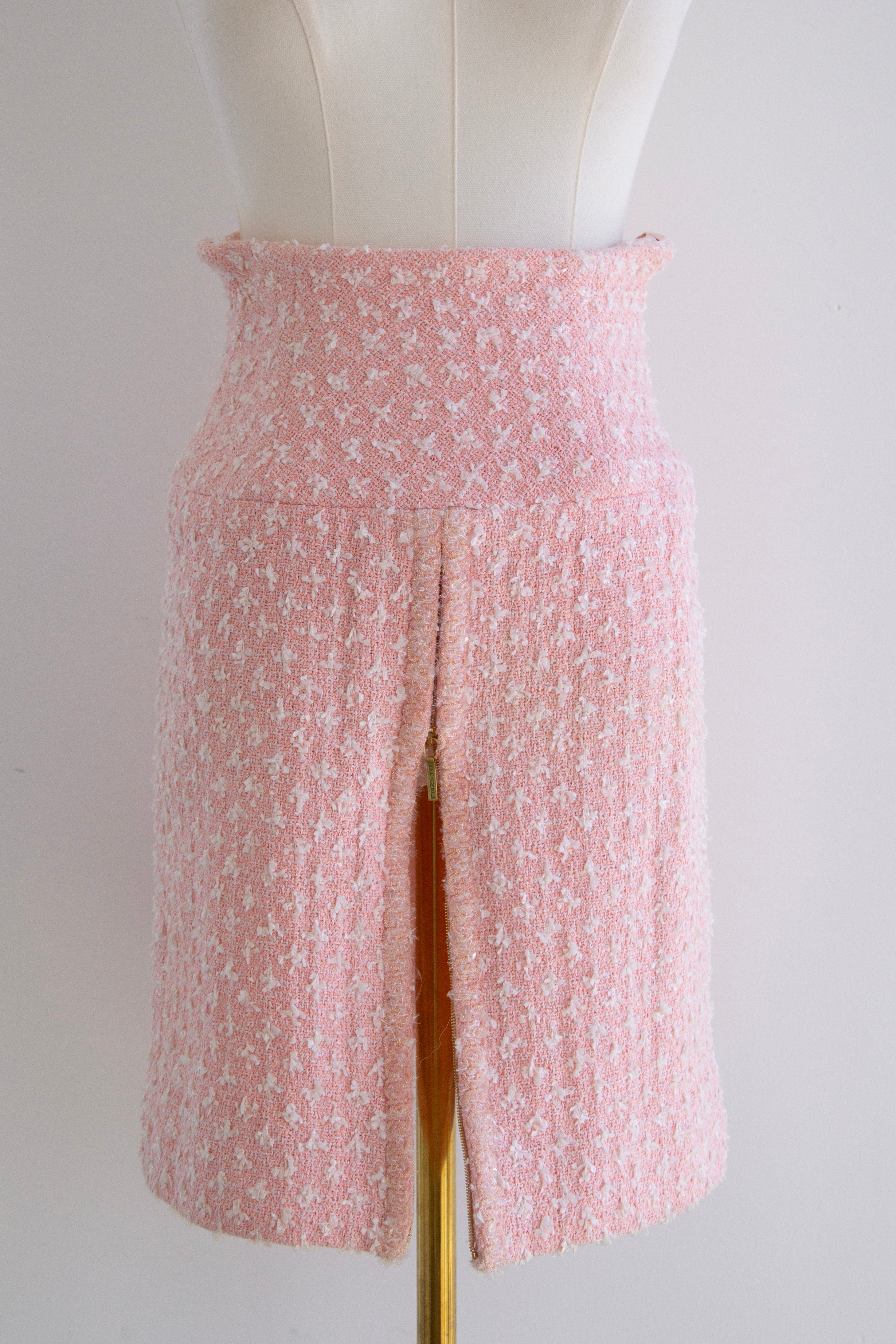 Chanel Vintage Spring/Summer 1995 95P Barbie Pink Tweed Mini Skirt