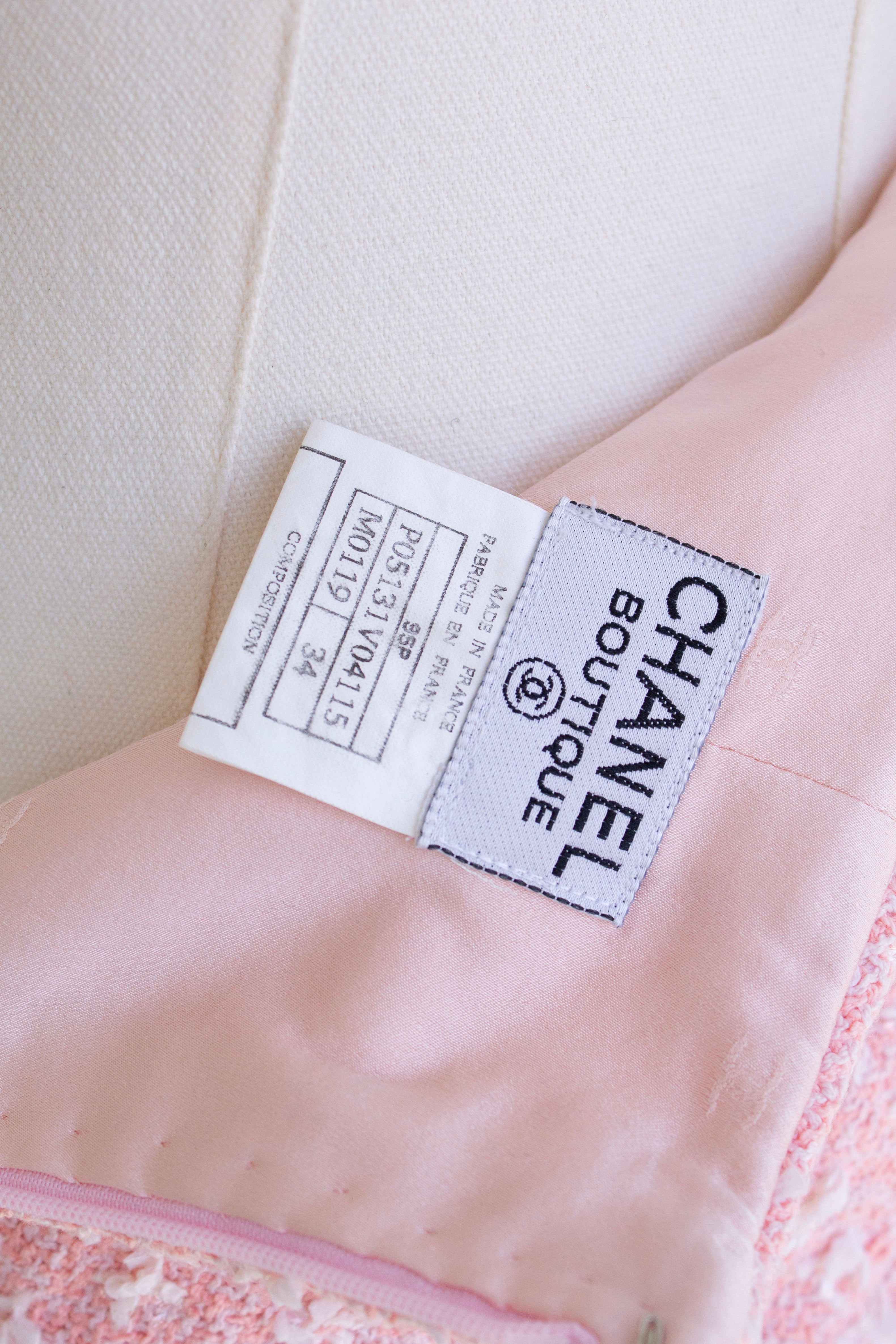 Chanel Vintage Spring/Summer 1995 95P Barbie Pink Tweed Mini Skirt