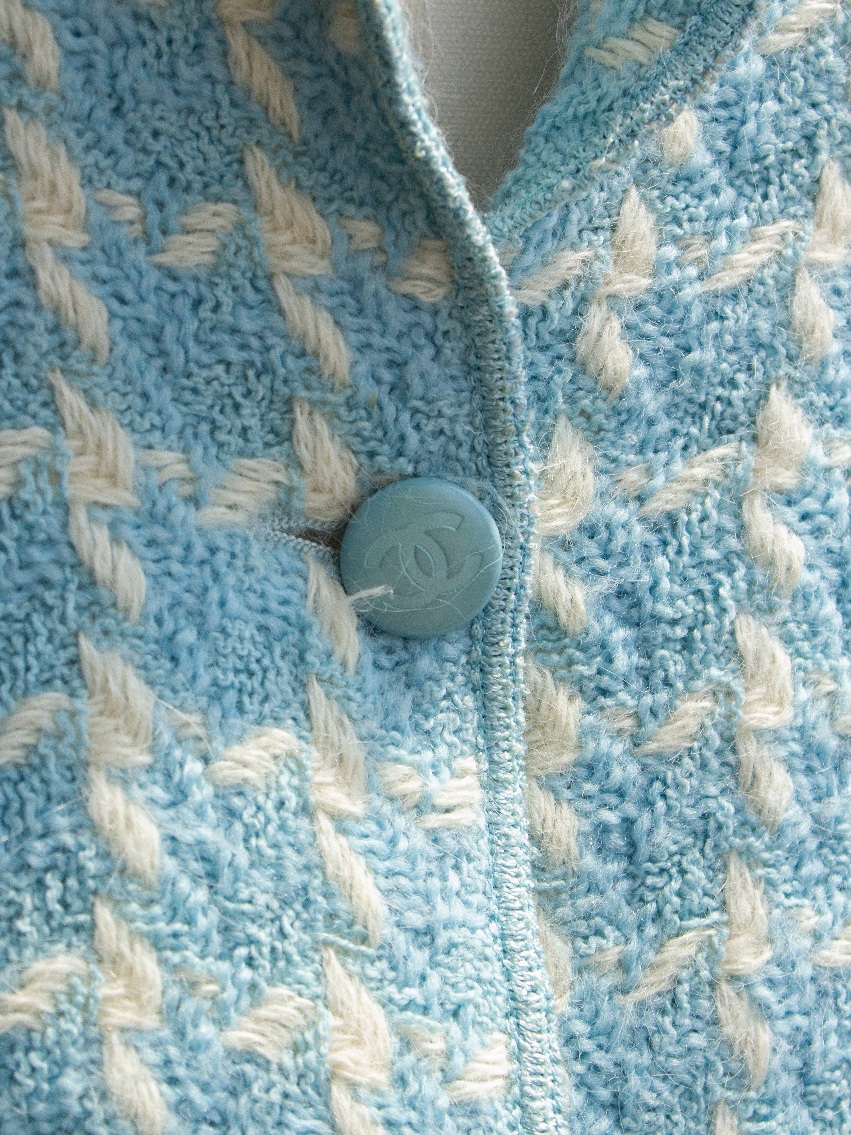 Chanel Vintage S/S 1996 Sky Blue Plaid 96P Tweed Jacket
