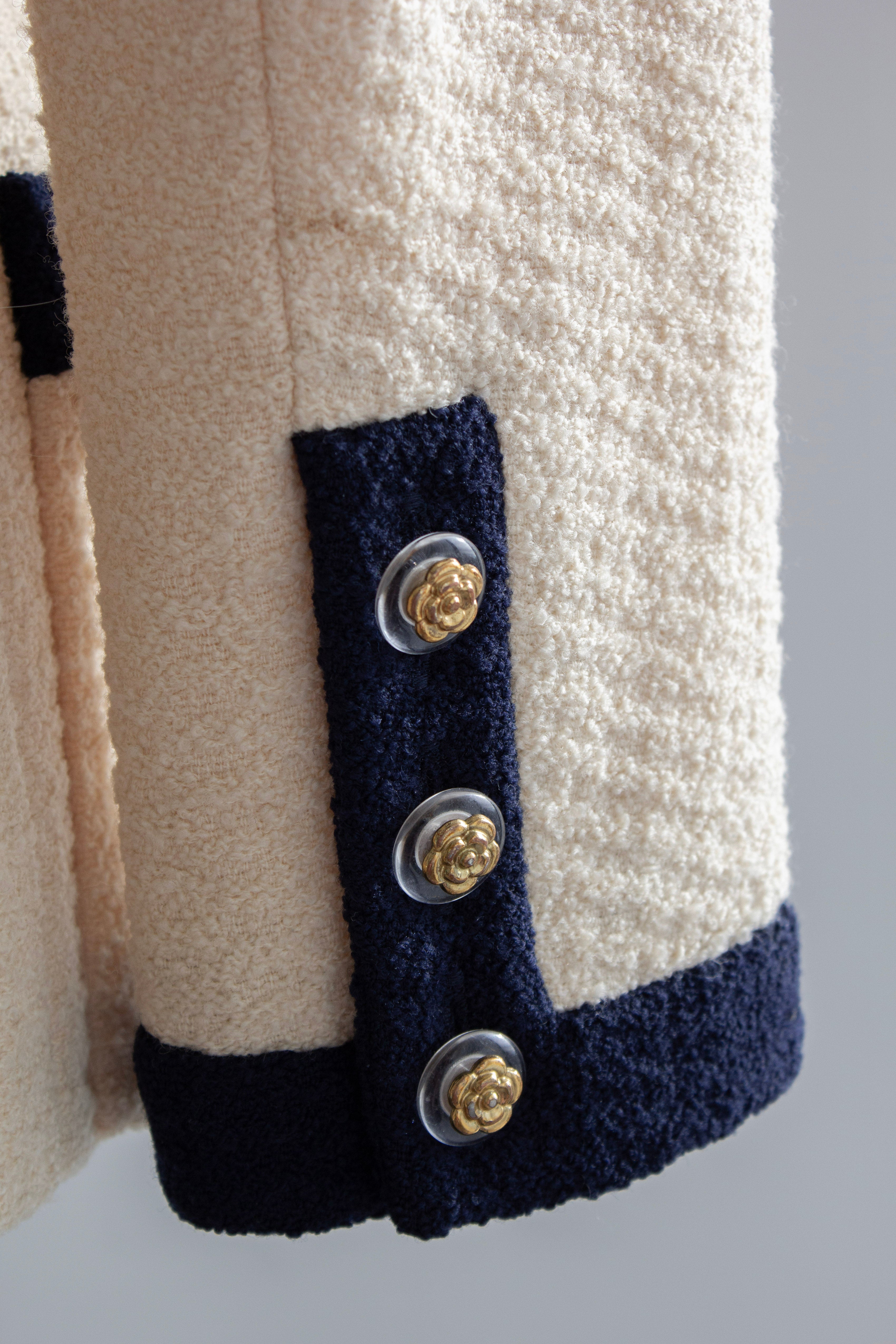 Chanel Vintage S/S 1992 Runway Cream Navy Lucite Gold Camellia Wool Jacket