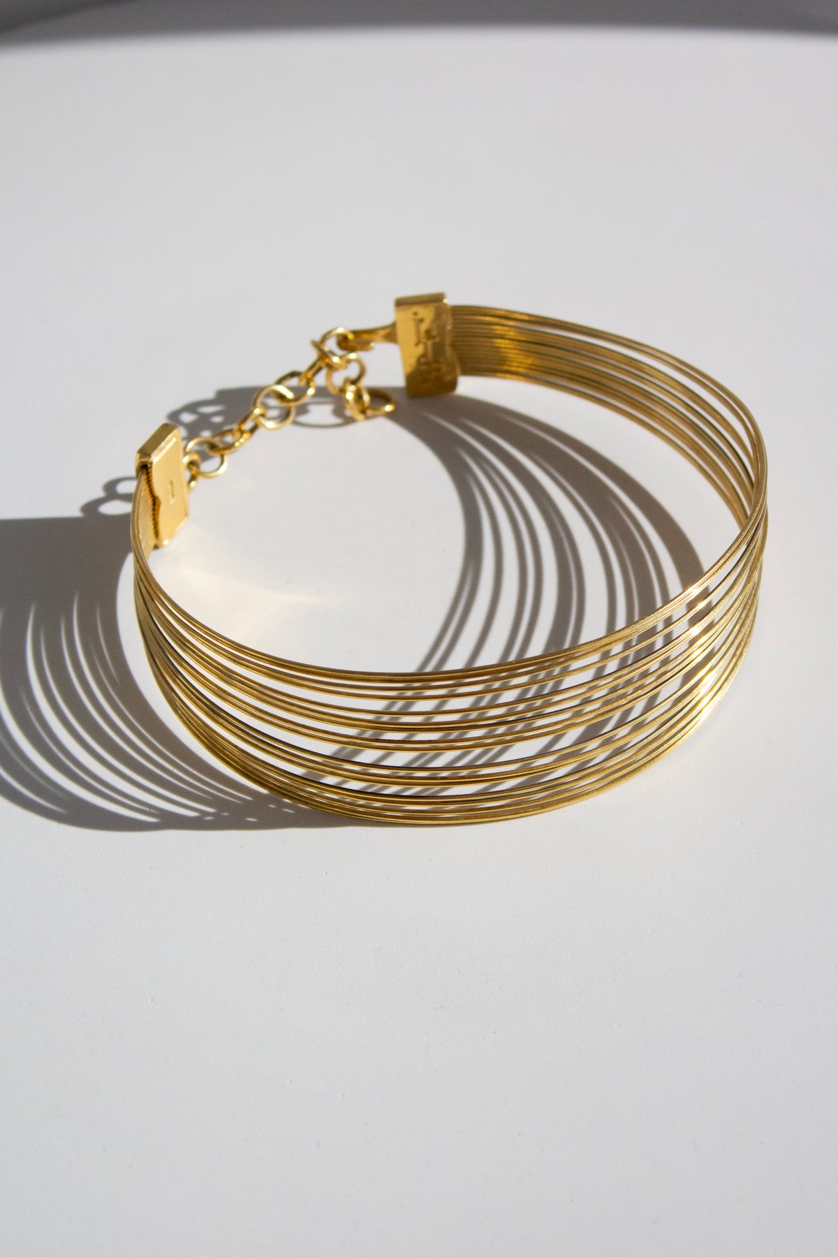 Christian Dior 1999 J’Adore Gold Metal Wire Choker Necklace