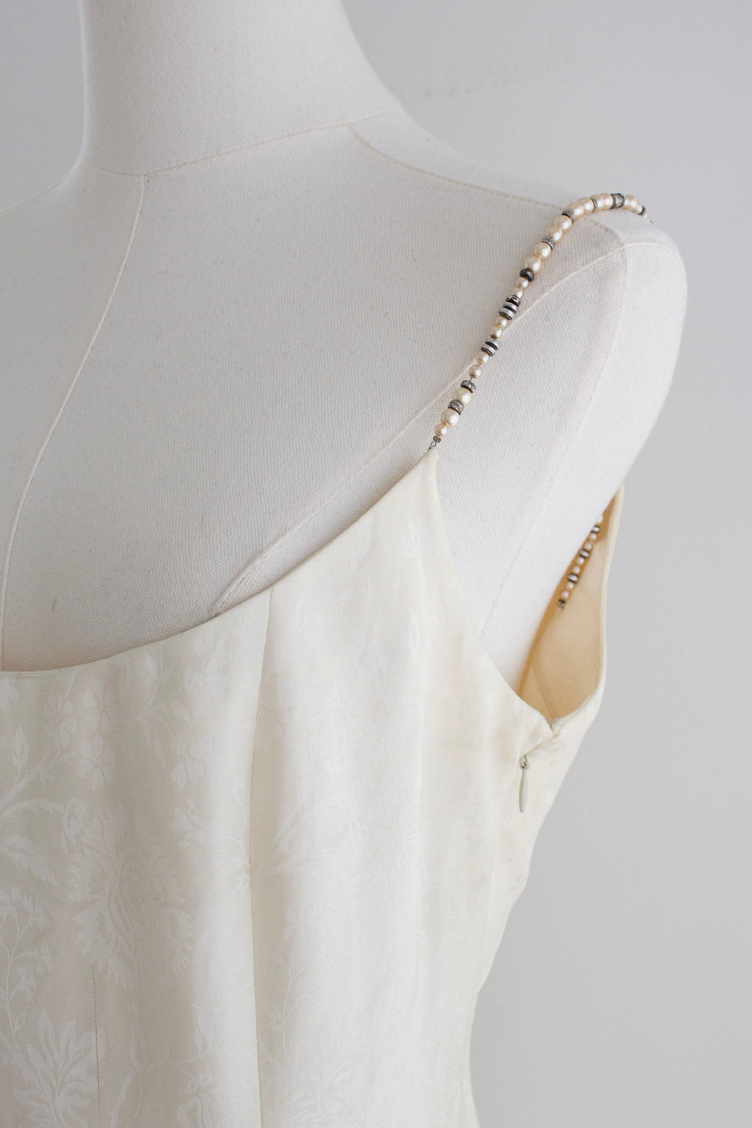 Christian Dior By John Galliano S/S 1998 In A Boudoir Mood White Pearl Jacquard Gown