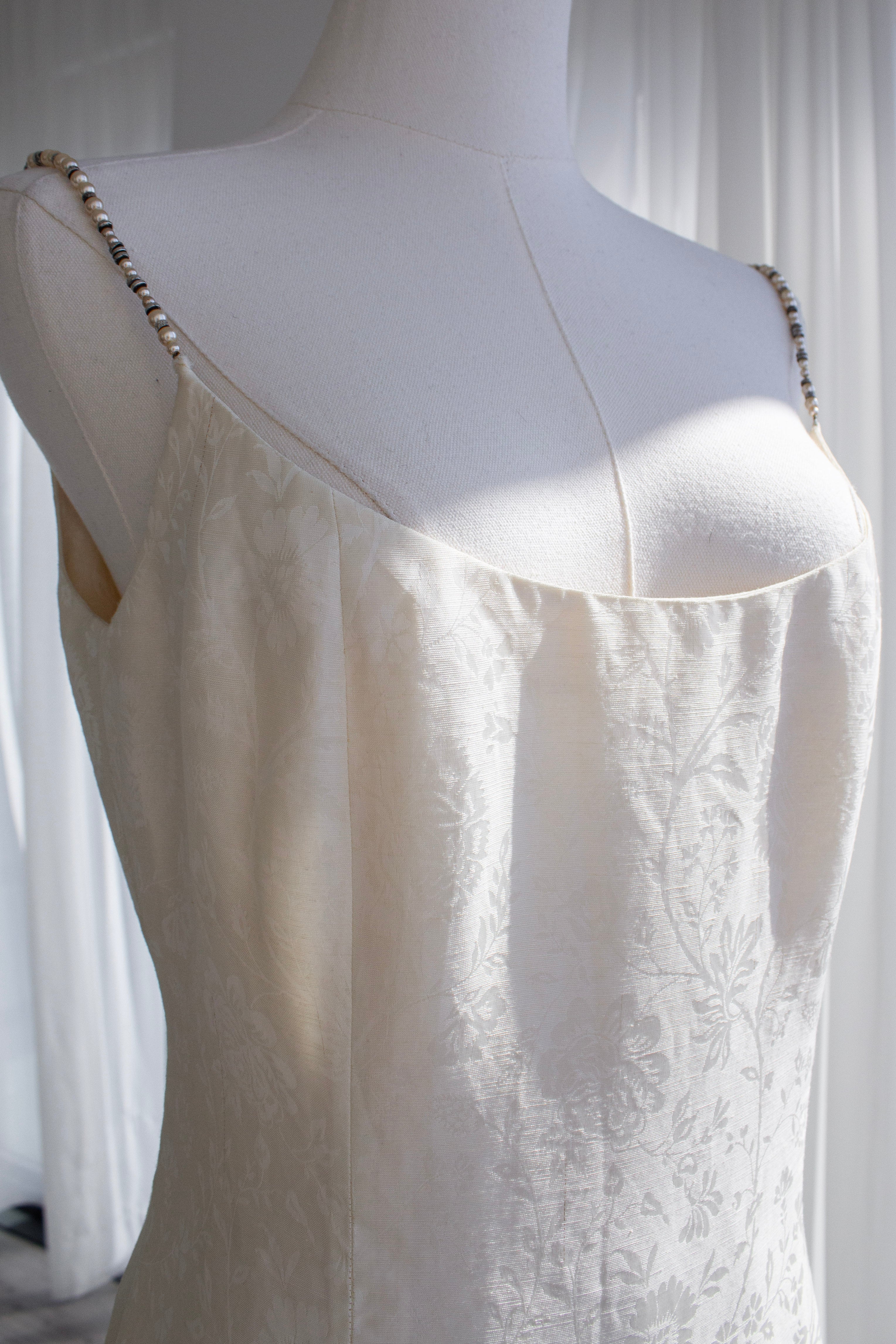 Christian Dior By John Galliano S/S 1998 In A Boudoir Mood White Pearl Jacquard Gown