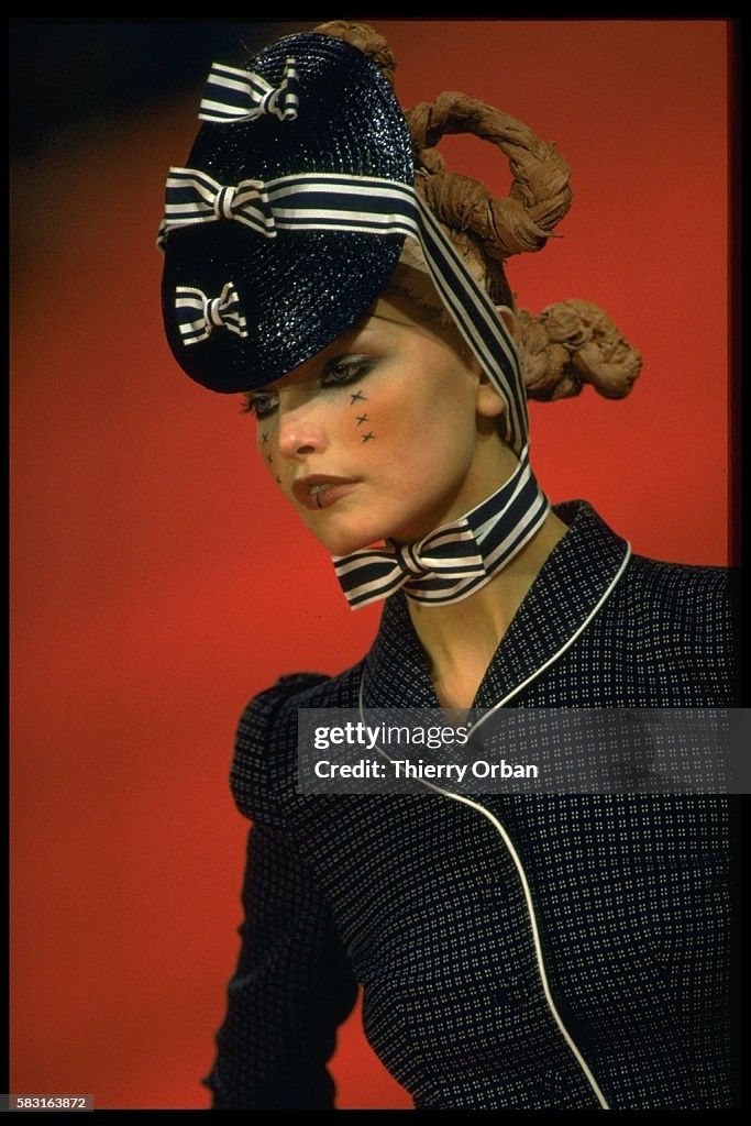 Givenchy Couture by John Galliano S/S 1997 Navy White Dotted Jacket & Skirt Suit