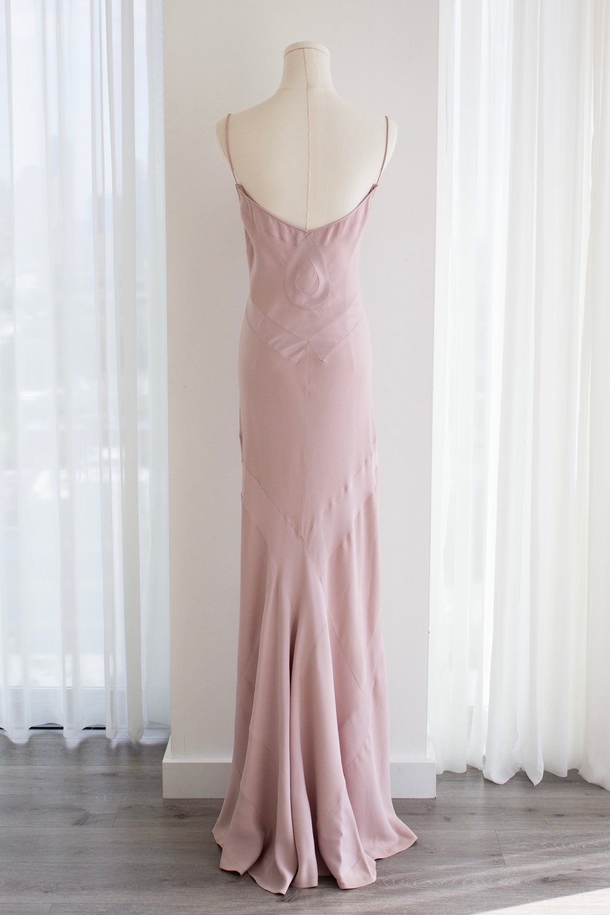 John Galliano Spring/Summer 1995 “Misia Diva” Pale Pink Bias-Cut Silk Gown