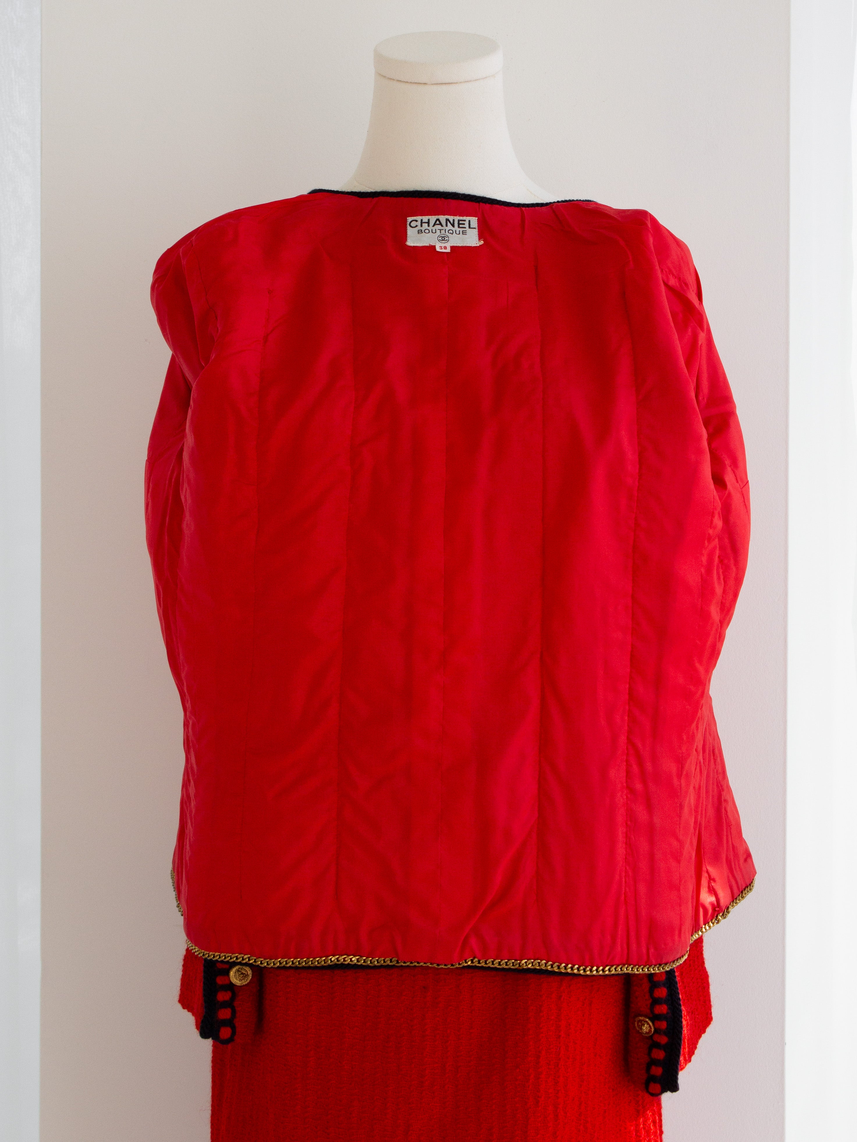 Chanel Vintage 1981 Parisian Red Gold Lion Tweed Jacket Skirt Suit