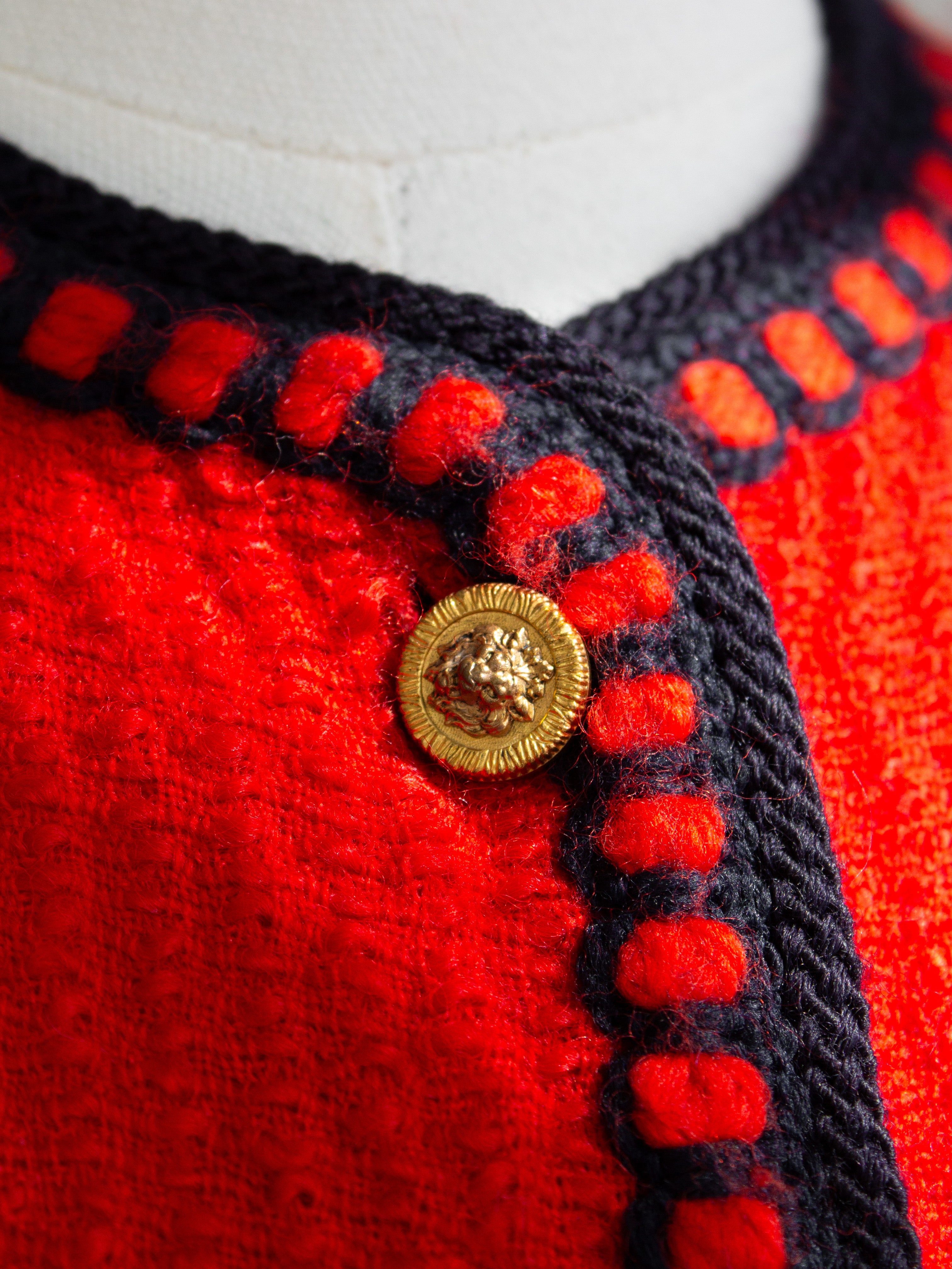 Chanel Vintage 1981 Parisian Red Gold Lion Tweed Jacket Skirt Suit