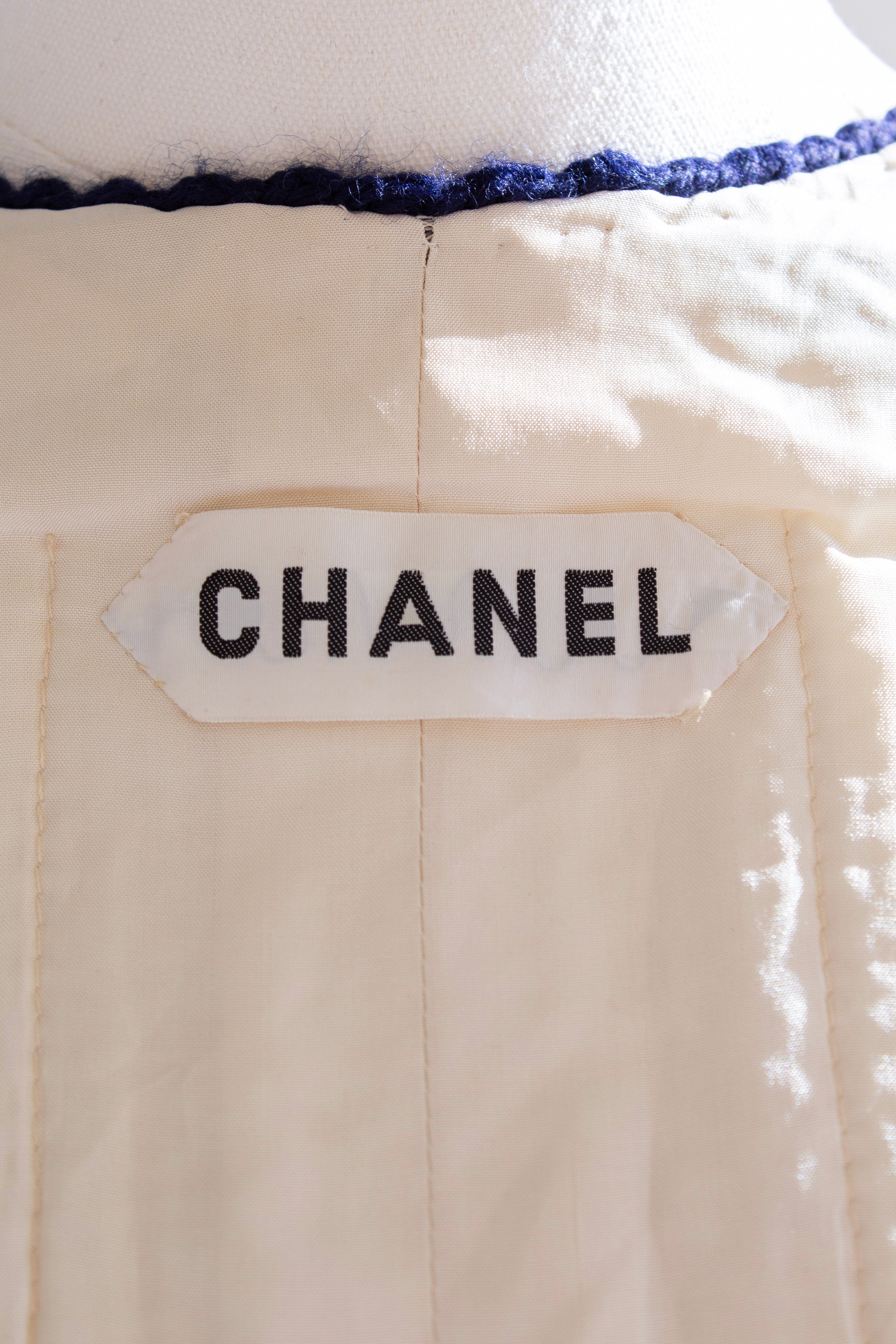 Chanel Vintage Haute Couture 1970s Blue Jasmine White Navy Tweed Jacket Suit
