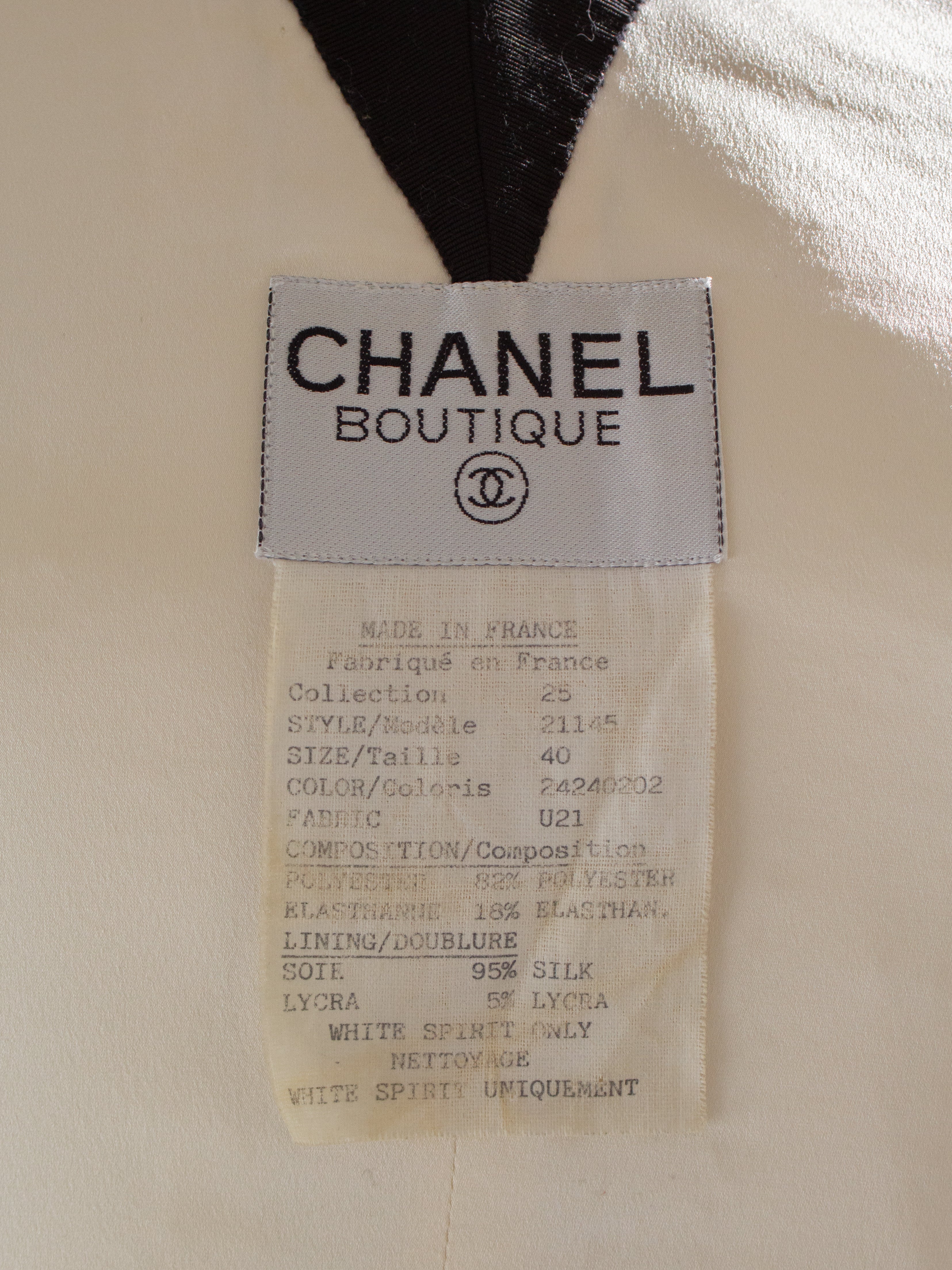 Chanel Vintage S/S 1991 Collector White Black Sequin CC Scuba Jacket