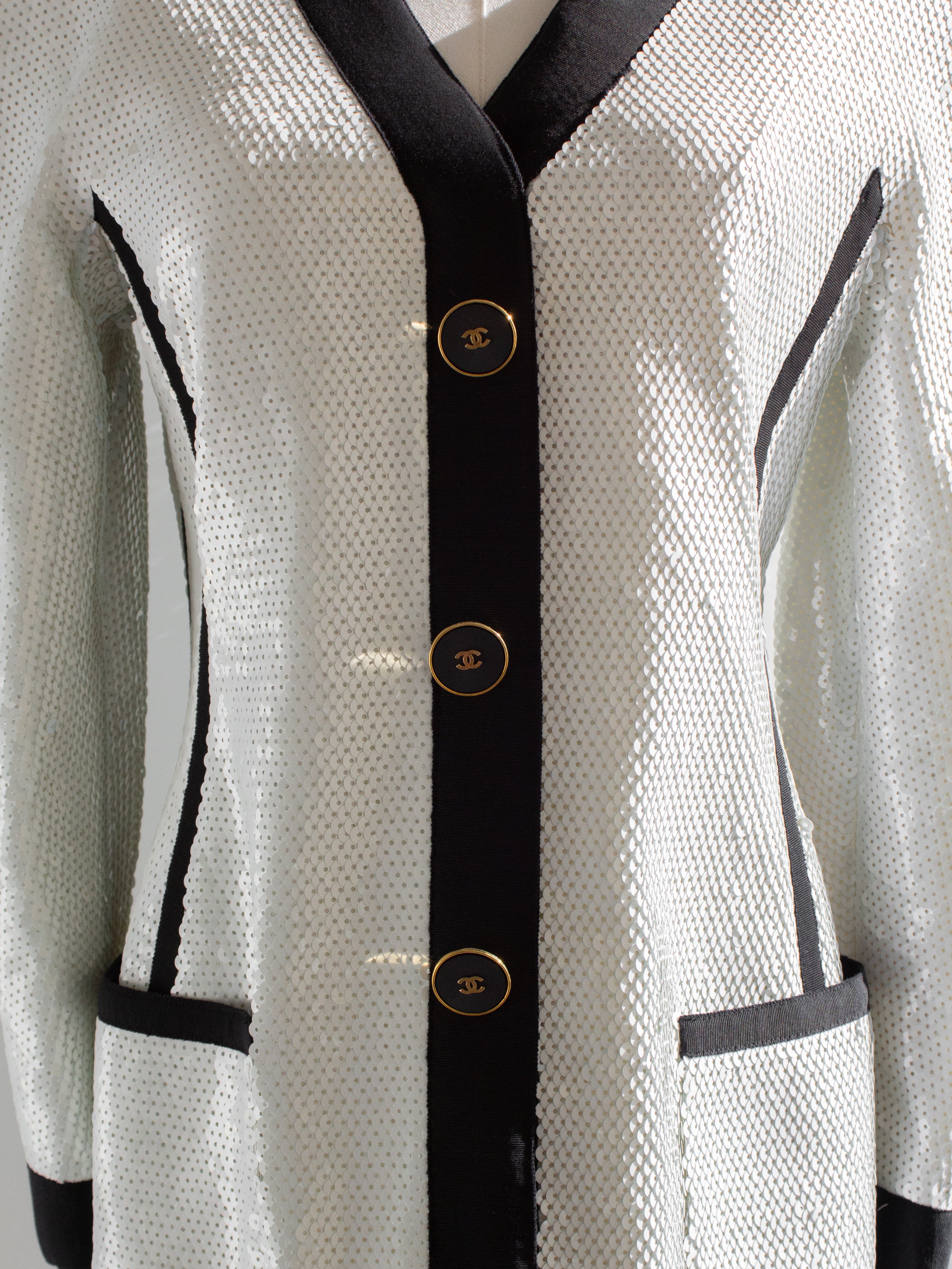 Chanel Vintage S/S 1991 Collector White Black Sequin CC Scuba Jacket